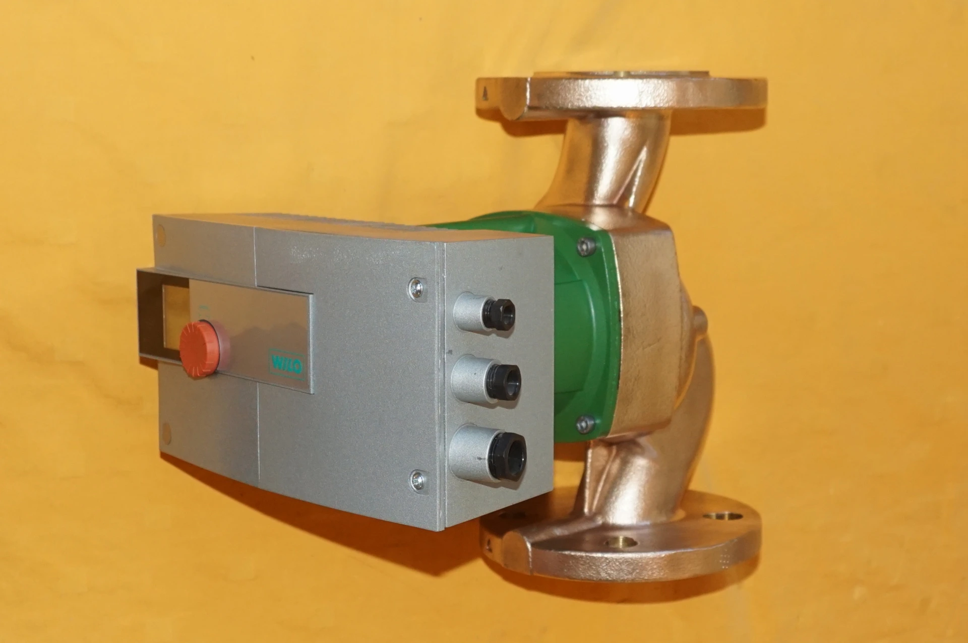 Wilo Stratos – Z 50/1-9 RG Zirkulationspumpe Heizkreispumpe – Ansicht 4
