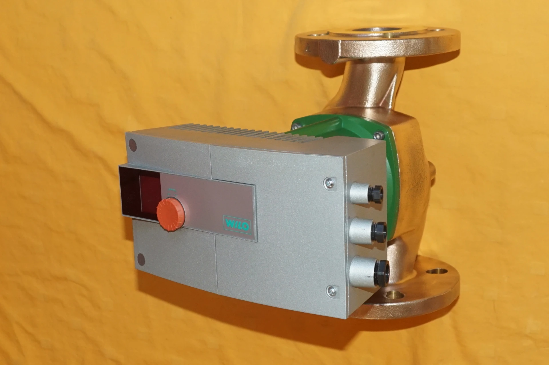 Wilo Stratos – Z 50/1-9 RG Zirkulationspumpe Heizkreispumpe – Produktansicht