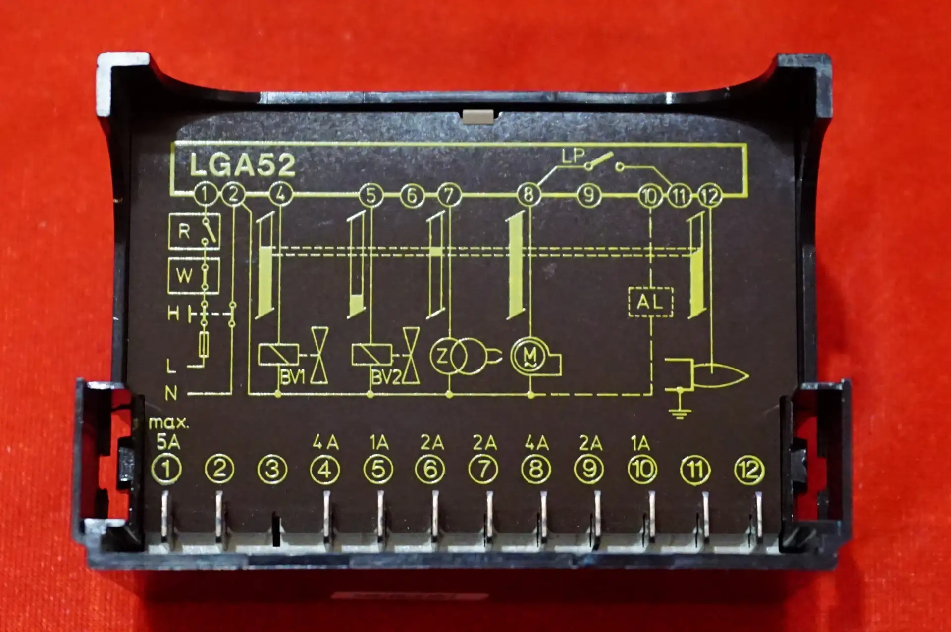 Landis & Gyr Siemens Gasfeuerungsautomat LGA 52 – Ansicht 4