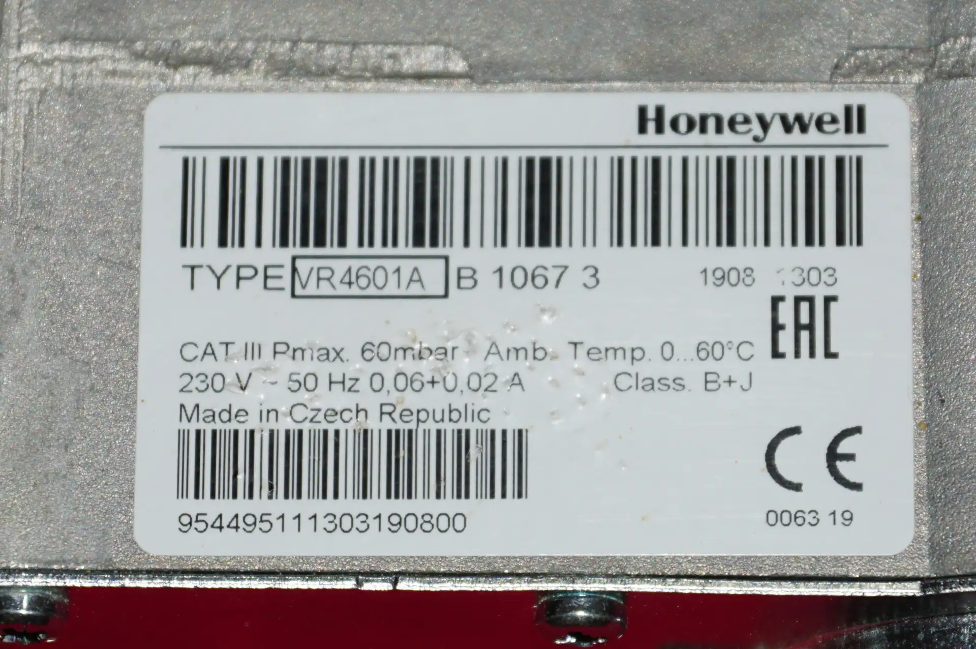 Honeywell Gaskombiregler VR4601A Neuwertiger Zustand – Ansicht 4