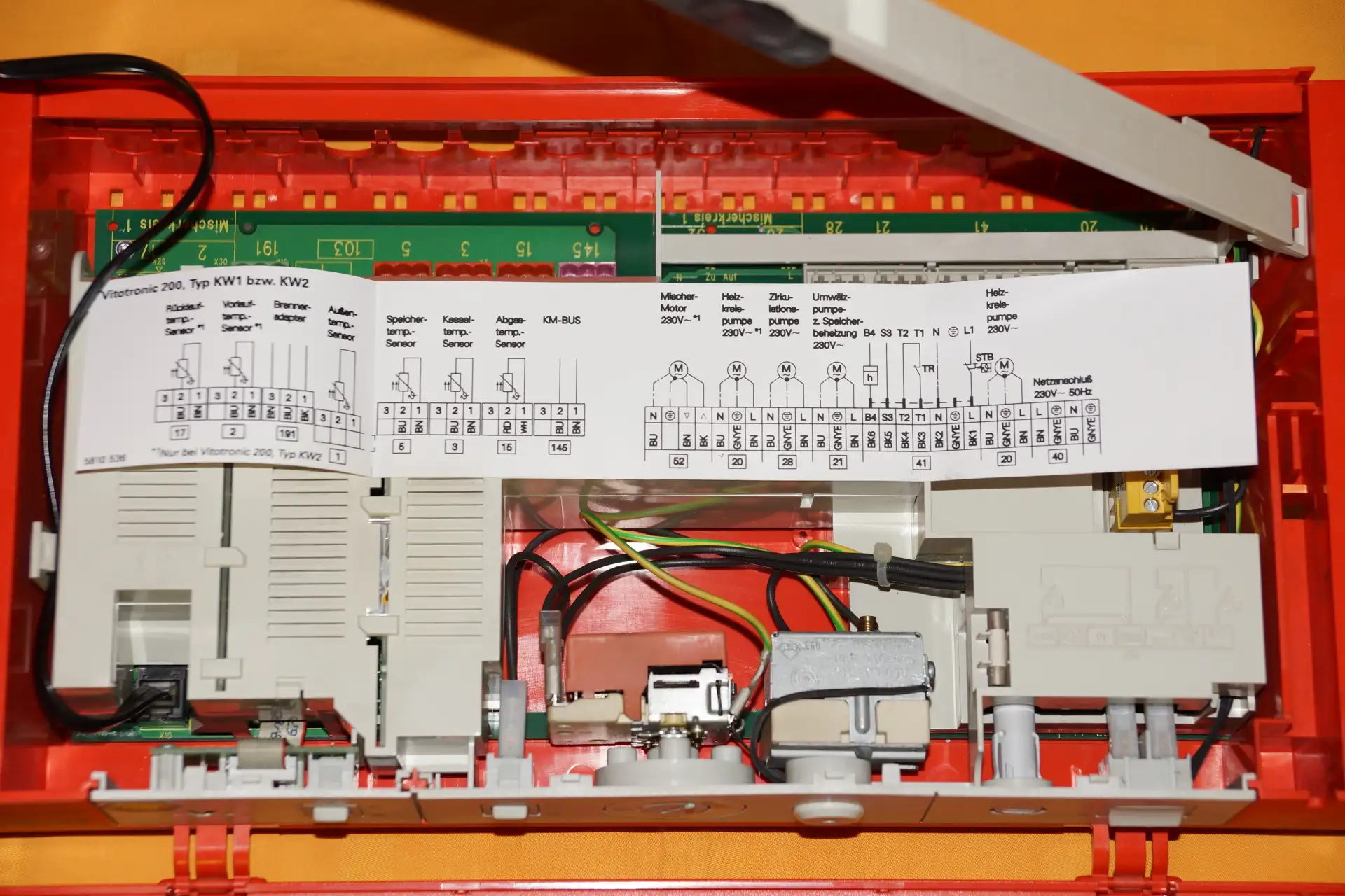 Viessmann Vitotronic 200 KW1 Heizungsregelung – Ansicht 7