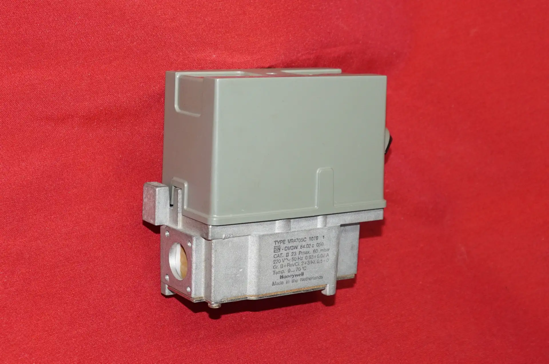 Honeywell Gaskombiregler VR4705C – Produktansicht