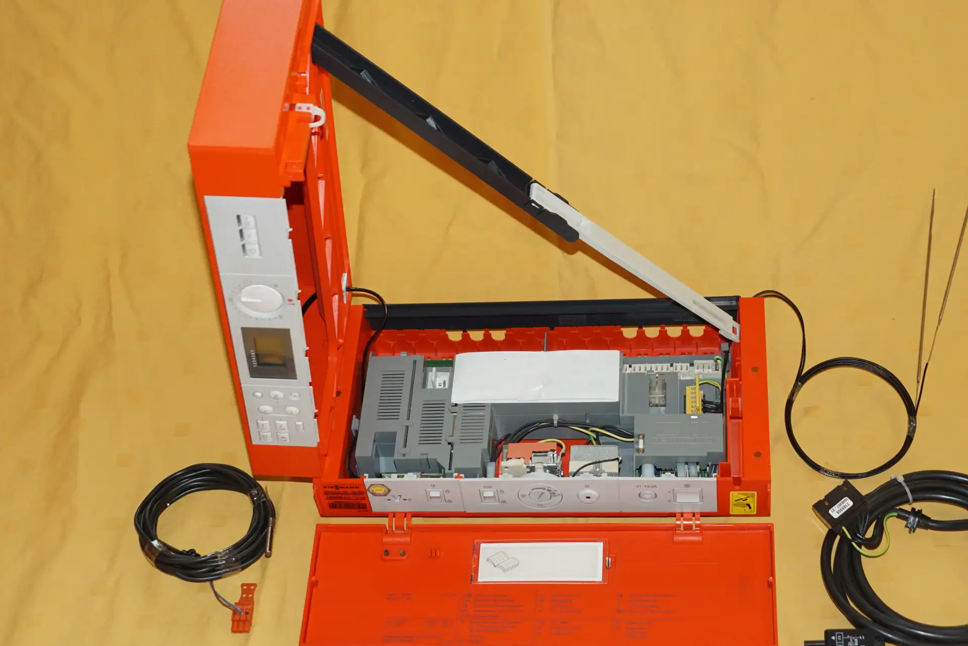 Viessmann Vitotronic 150 KB1 7187084 Heizungssteuerung Kesselregelung – Ansicht 6