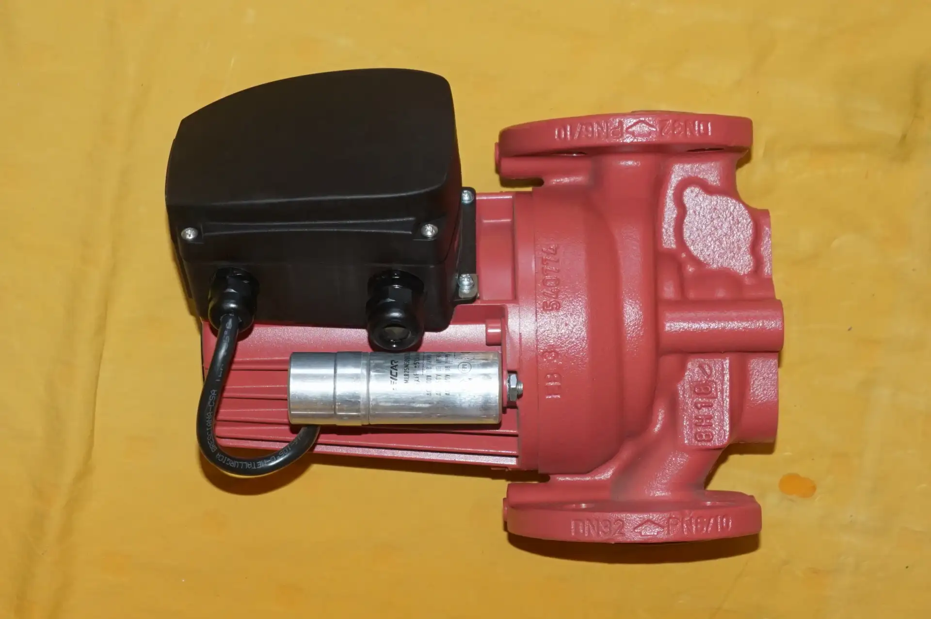 Grundfos UPS 32 – 60 F Heizungspumpe – Ansicht 6