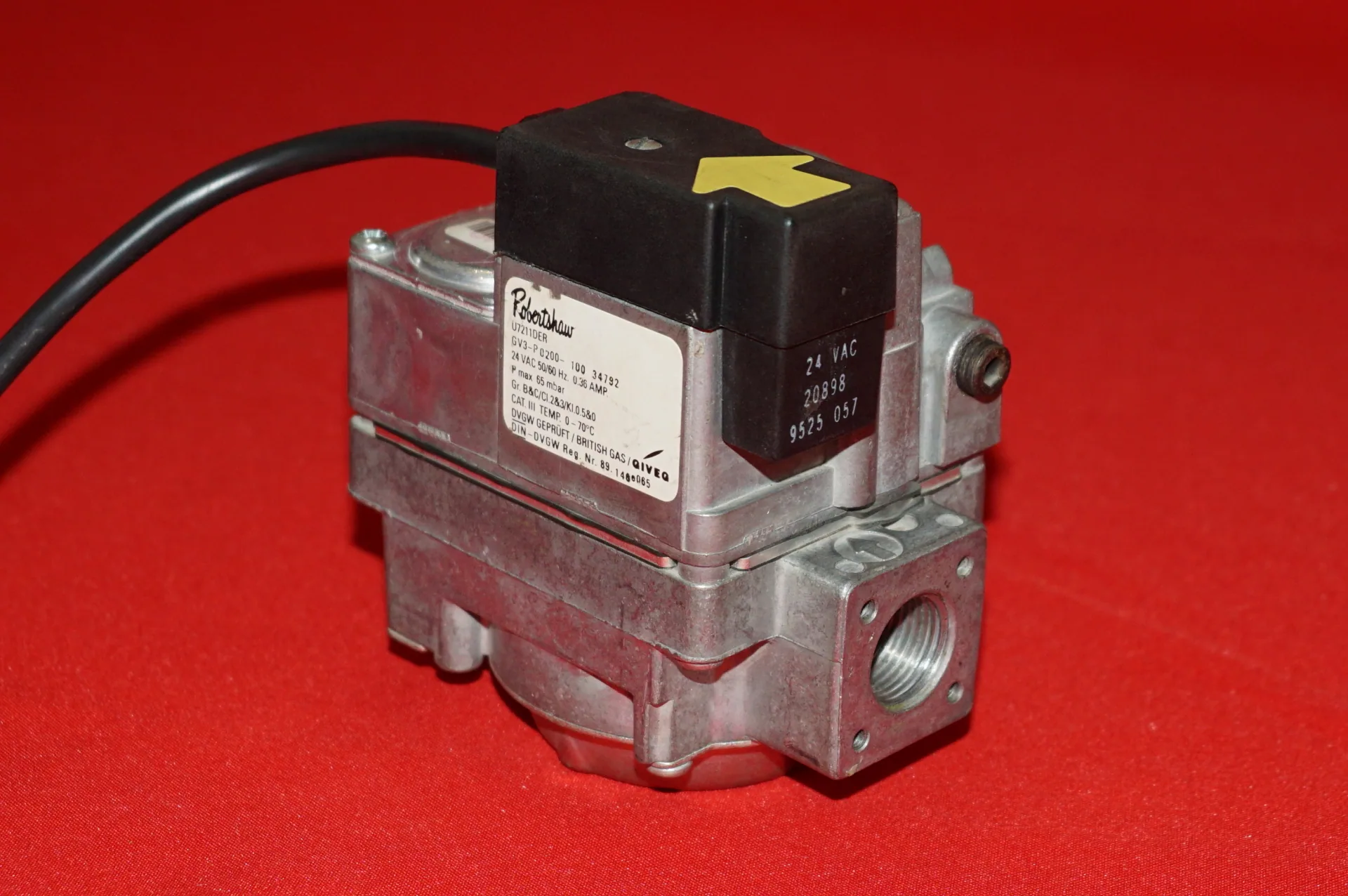 Robertshaw Gaskombiregler U7211DER – Ansicht 3