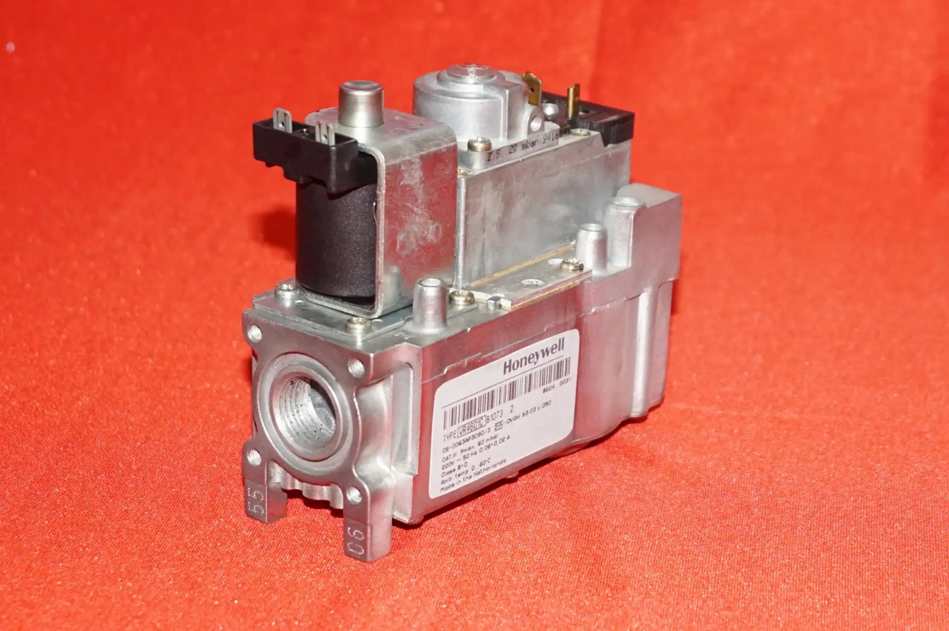 Honeywell Gaskombiregler VR4601C  WIE NEU – Ansicht 3