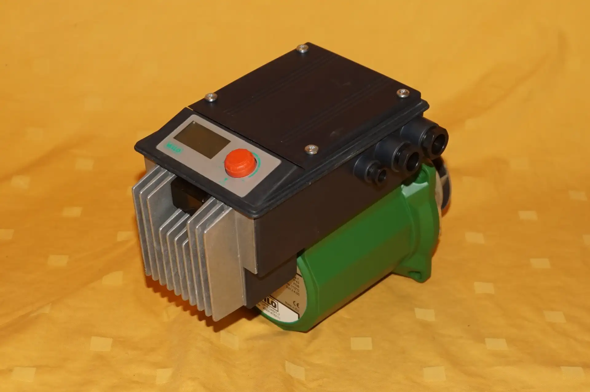 Wilo TOP E40/1-7 Heizkreispumpe ohne Sockel – Ansicht 7