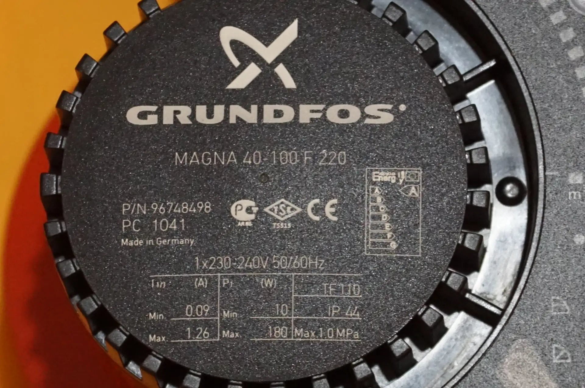 Grundfos Magna 40-100F Heizungspumpe – Ansicht 11