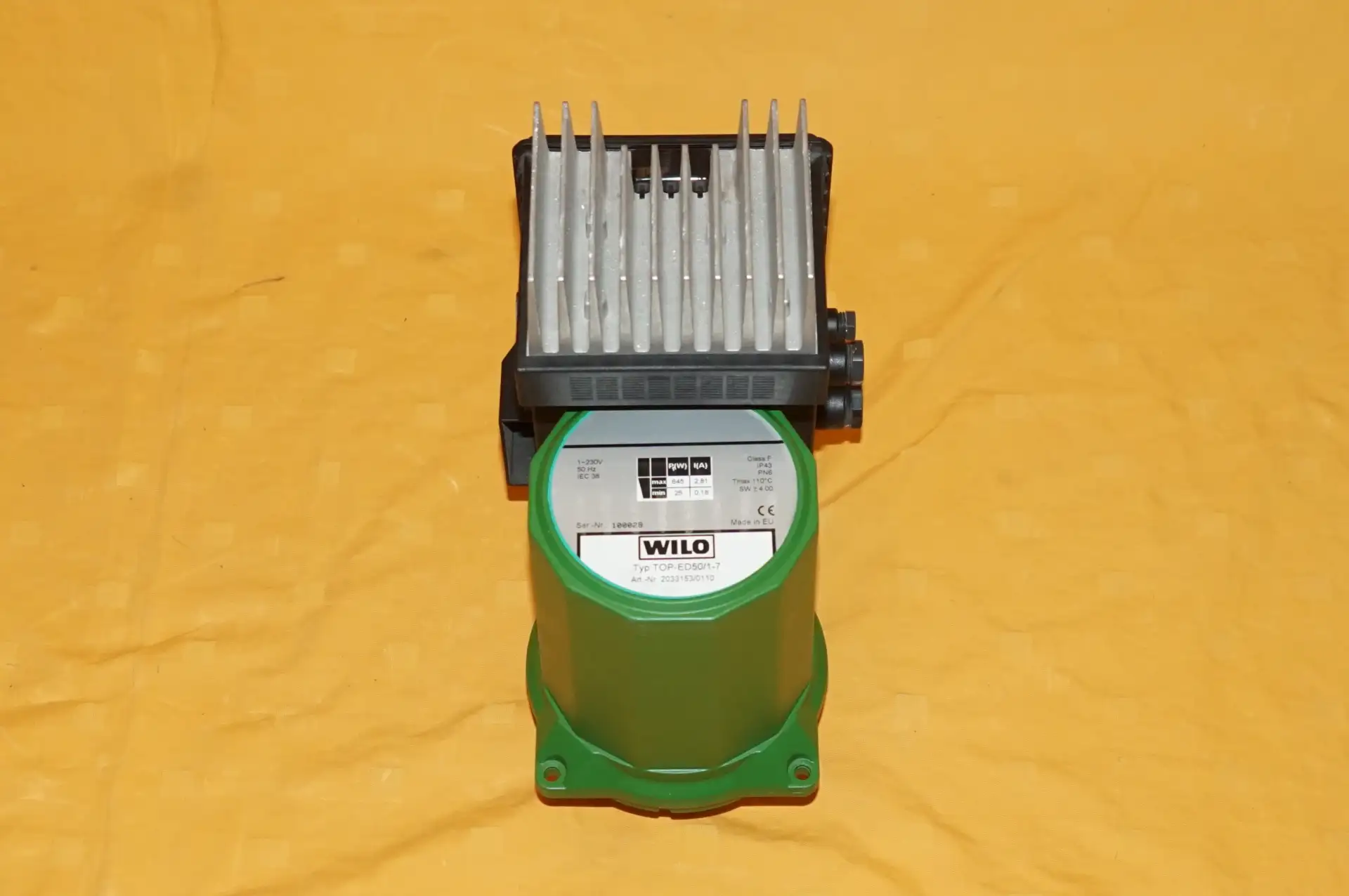 Wilo TOP E50/1-7 Heizkreispumpe ohne Sockel – Ansicht 3