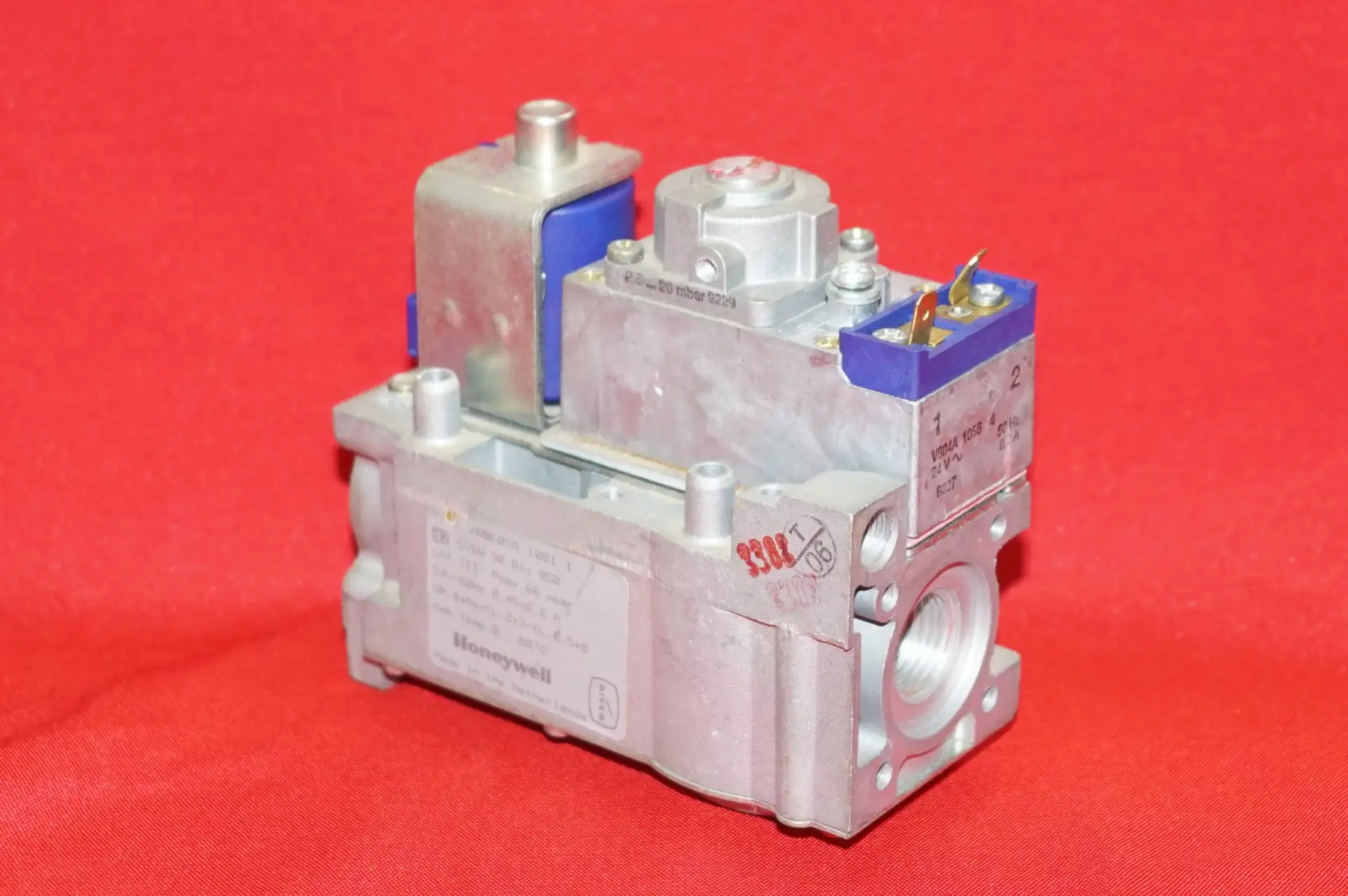 Honeywell Gaskombiregler VR8605A Resideo – Ansicht 3