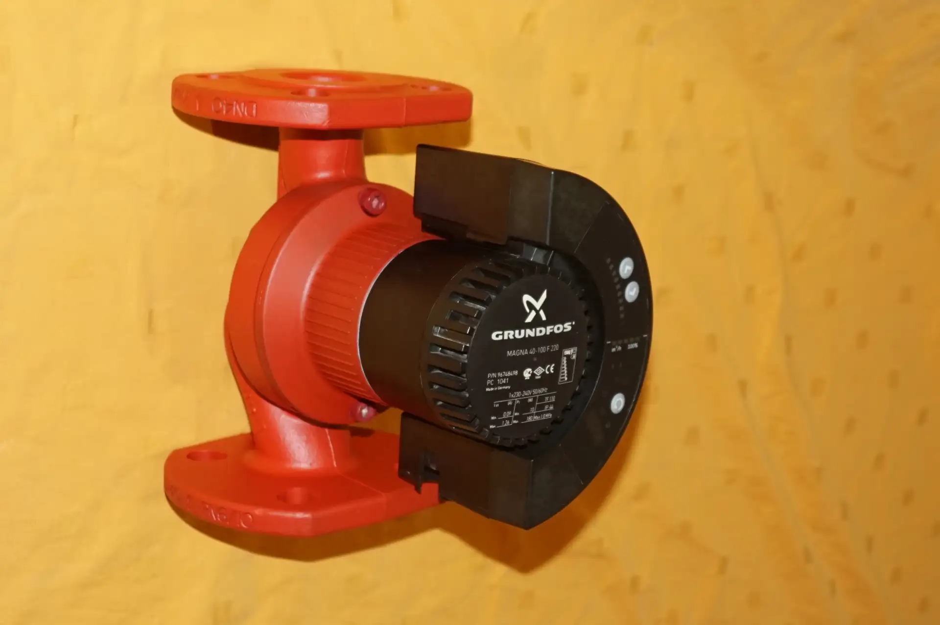 Grundfos Magna 40-100F Heizungspumpe – Ansicht 5