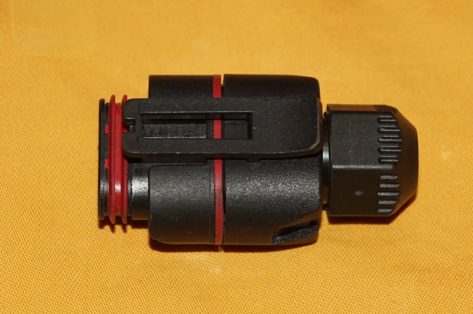 Grundfos Magna 40-100F Heizungspumpe – Ansicht 15