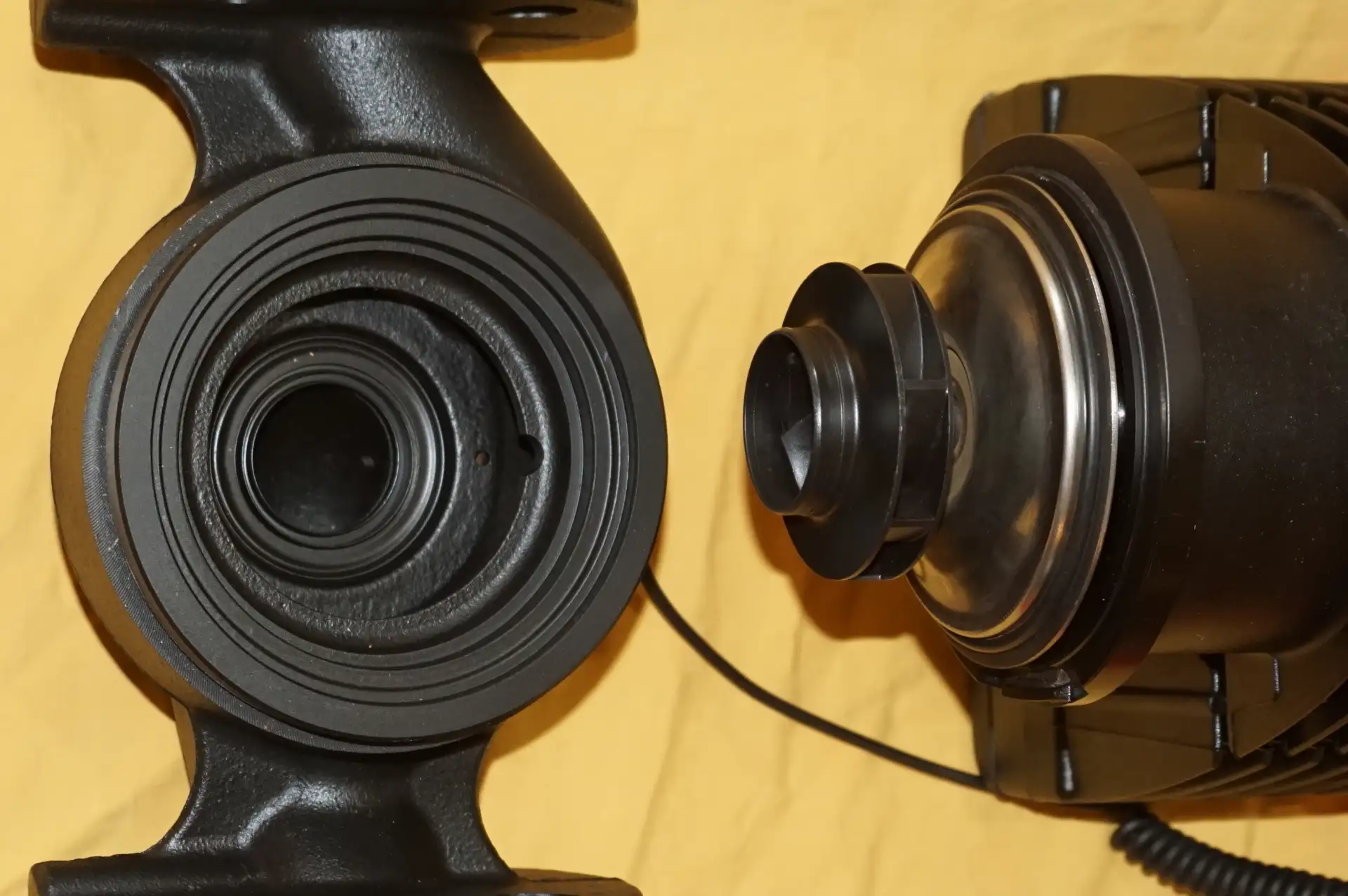 Grundfos Magna 3 40-120 F Heizungspumpe UNBENUTZT – Ansicht 13