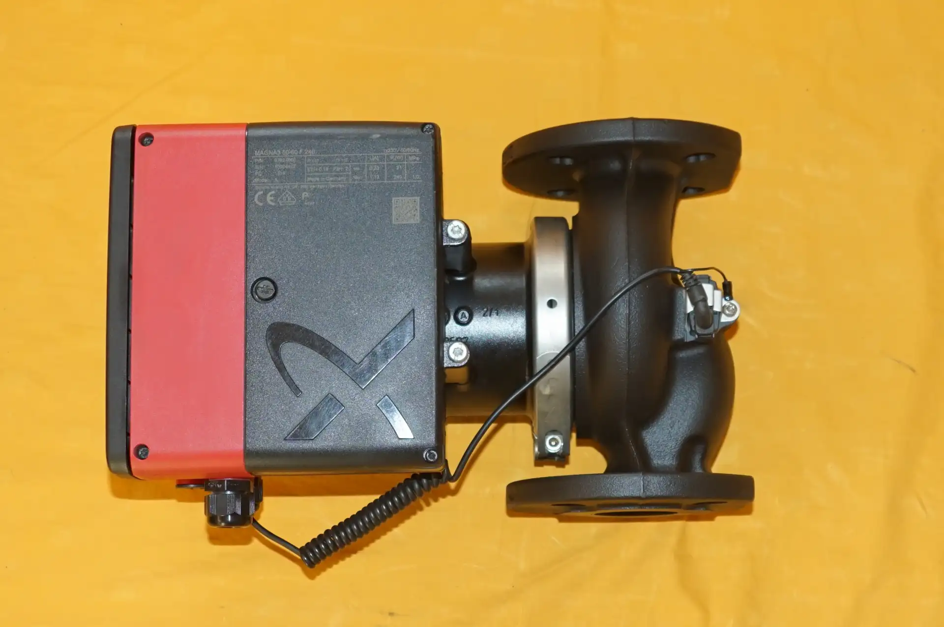 Grundfos Magna 3 50-60 F Heizungspumpe NEUWERTIG – Ansicht 6