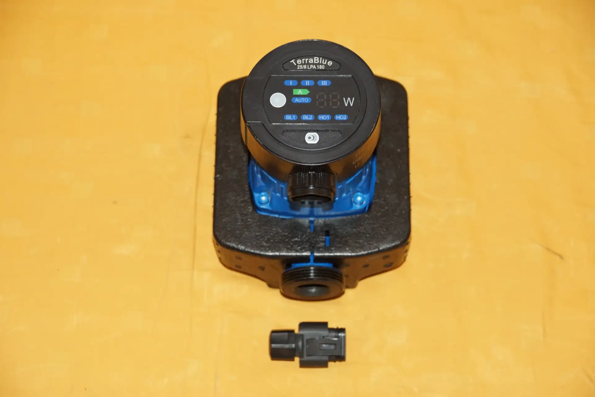 Hocheffizienz – Heizungspumpe Terra Blue 25/6 LPA 180 – Ansicht 3