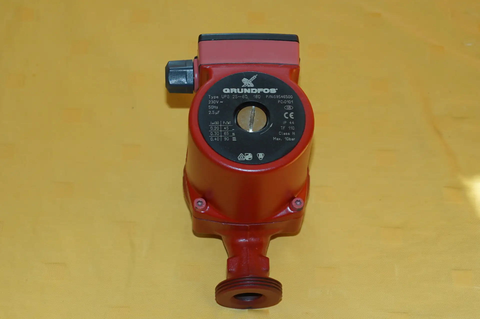 Grundfos UPS 25 – 60 Heizungspumpe – Ansicht 2