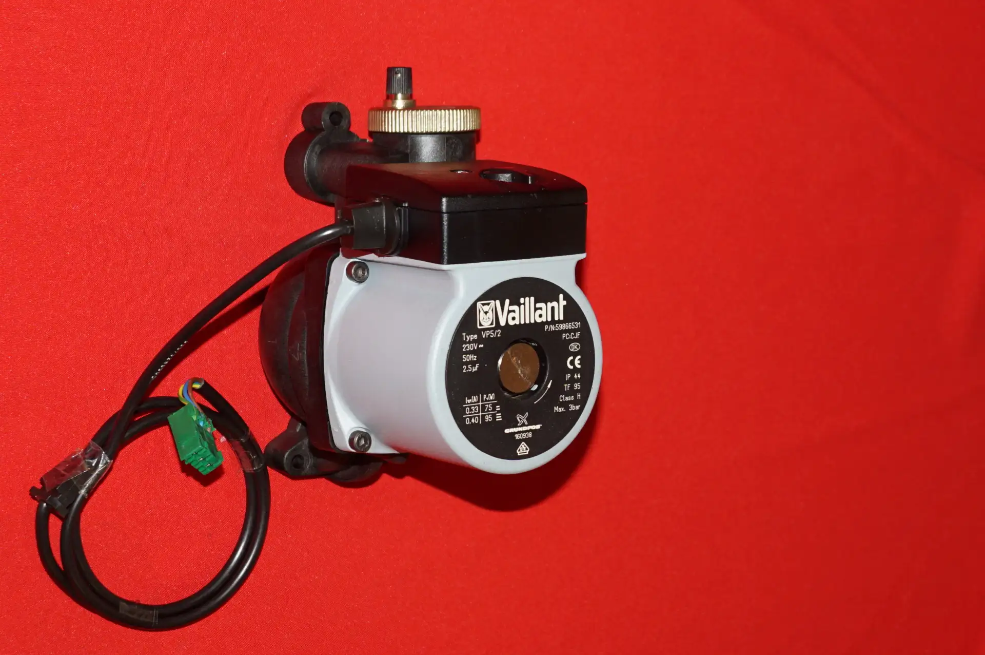 Grundfos Vaillant VP5/2 Heizungspumpe VC/VCW – Ansicht 2