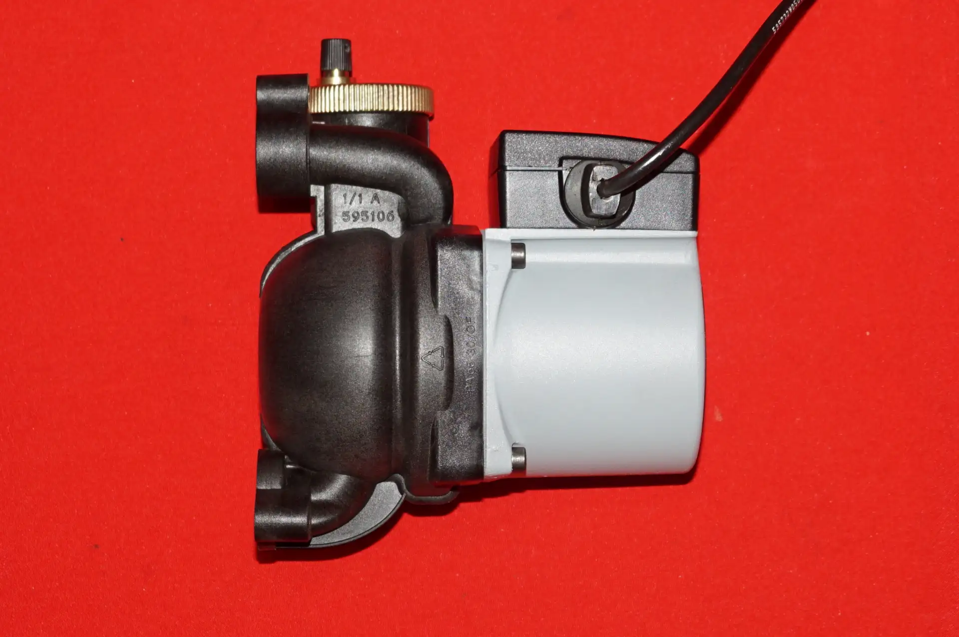 Grundfos Vaillant VP5/2 Heizungspumpe VC/VCW – Ansicht 5