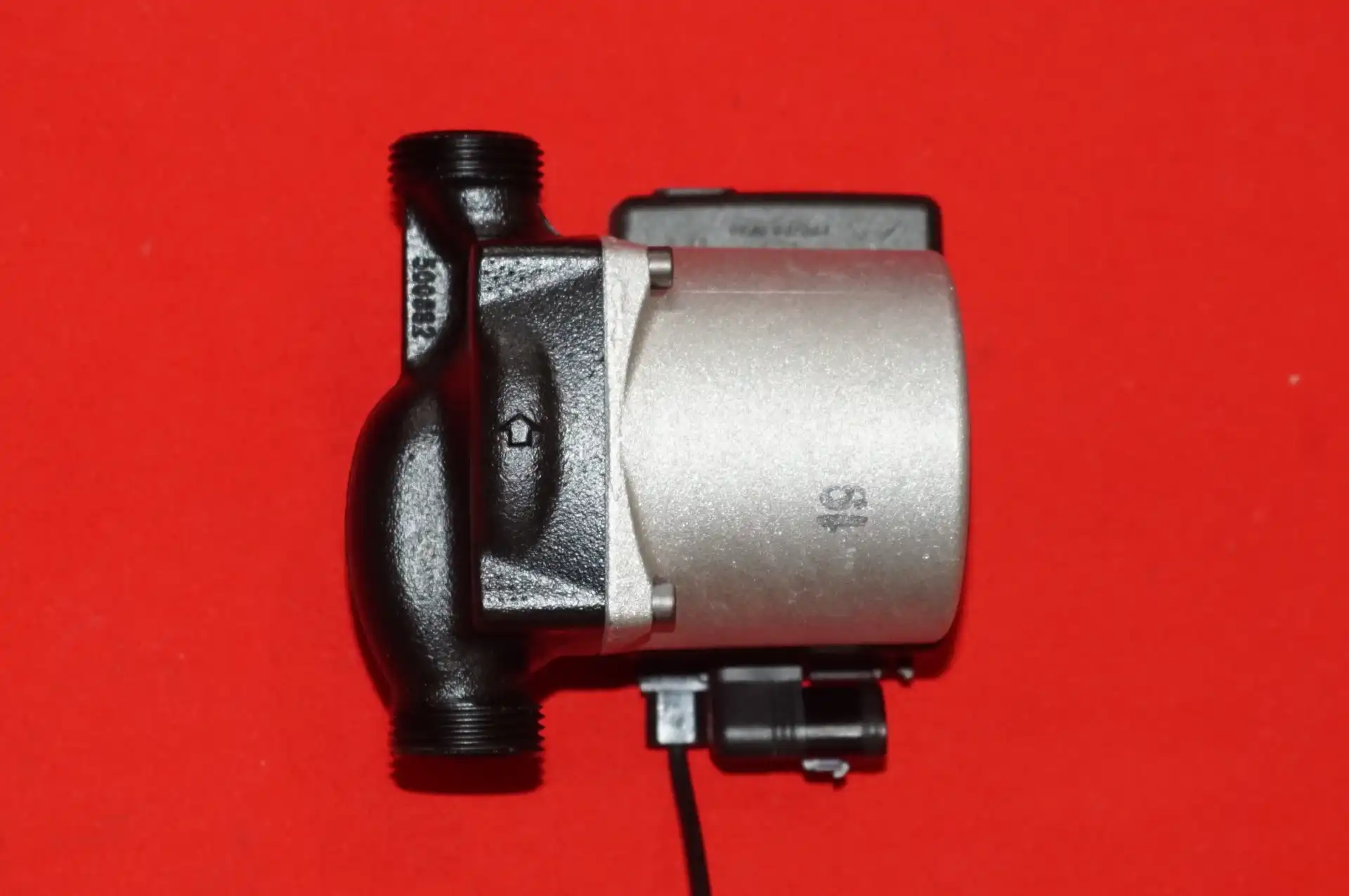 Grundfos / Bosch UPM 2 15 – 70  Hocheffizienzpumpe 130mm – Ansicht 5
