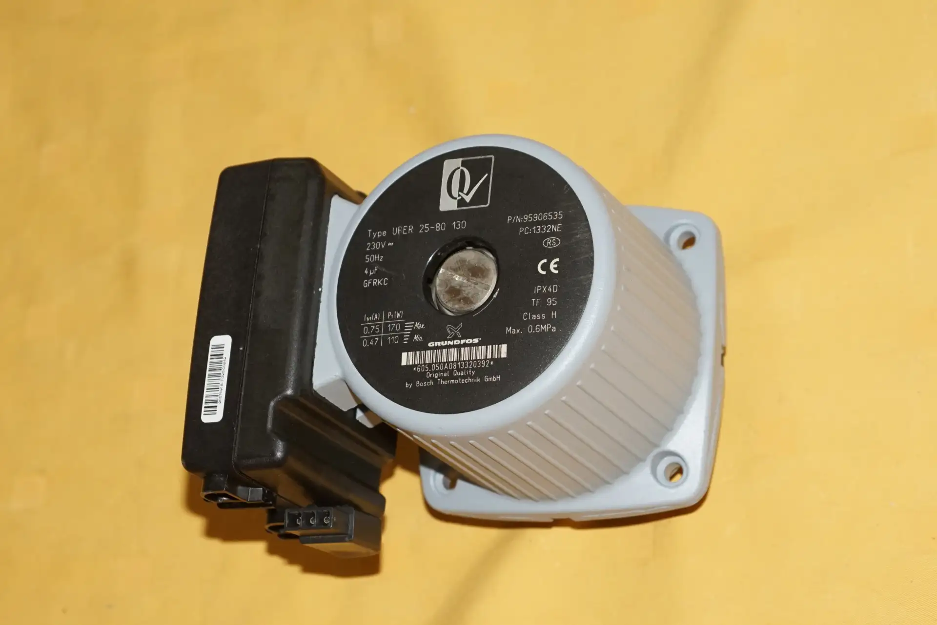 Grundfos / Bosch UPER 25 – 80  Heizungspumpe Buderus – Produktansicht