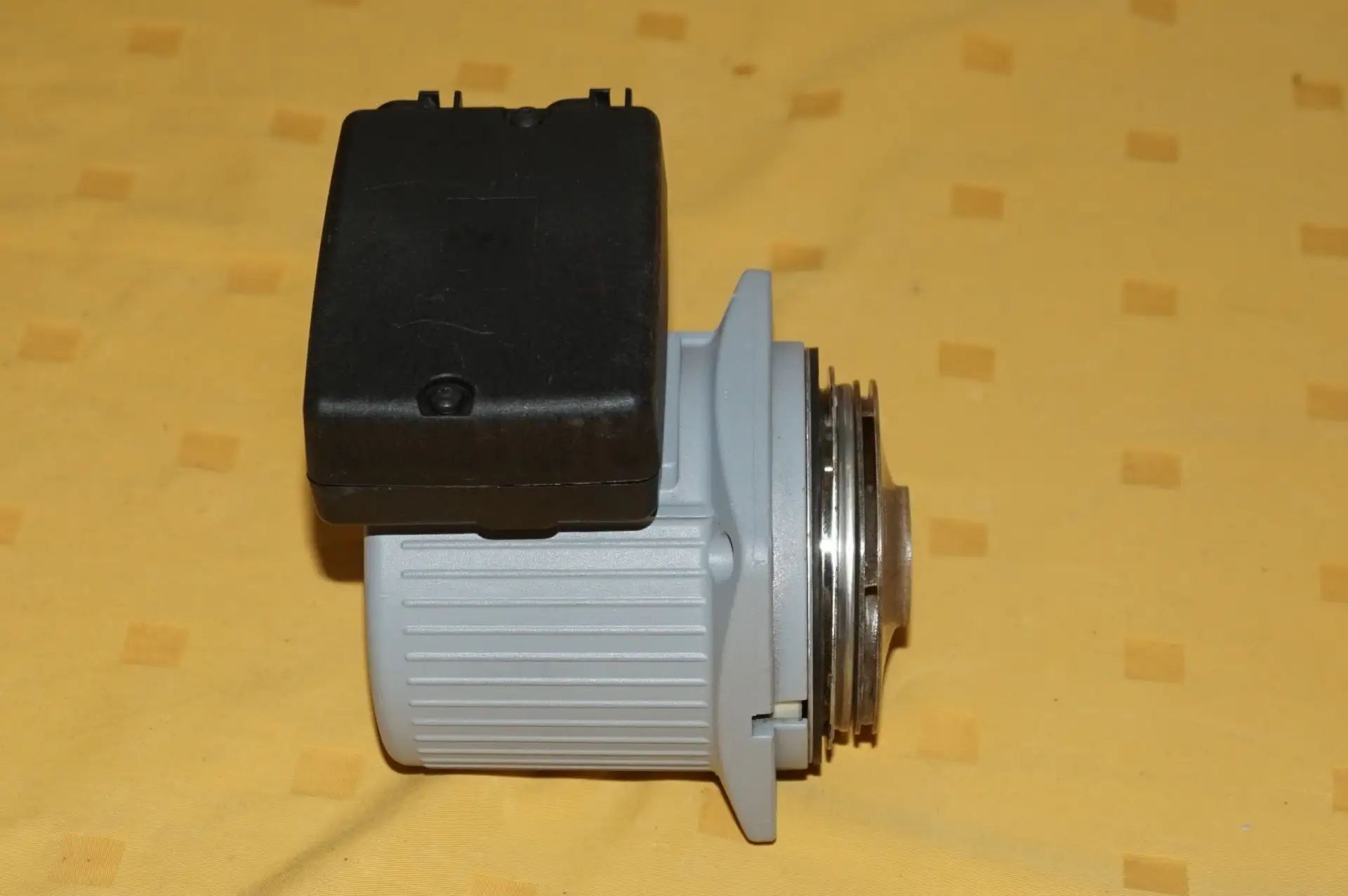 Grundfos / Bosch UPER 25 – 80  Heizungspumpe Buderus – Ansicht 5