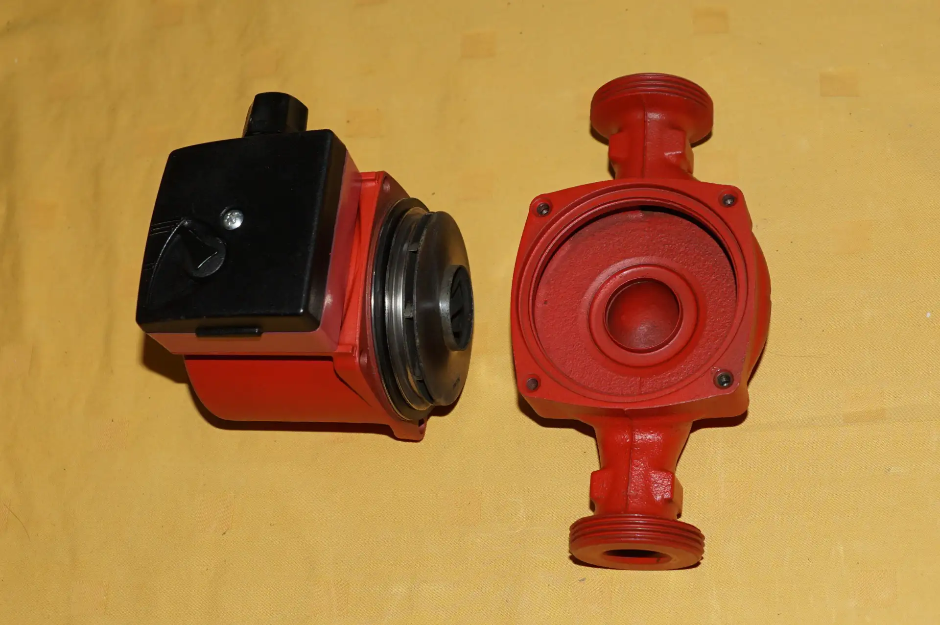 Grundfos UPS 25 – 60 Heizungspumpe NEUWERTIGER ZUSTAND – Ansicht 9