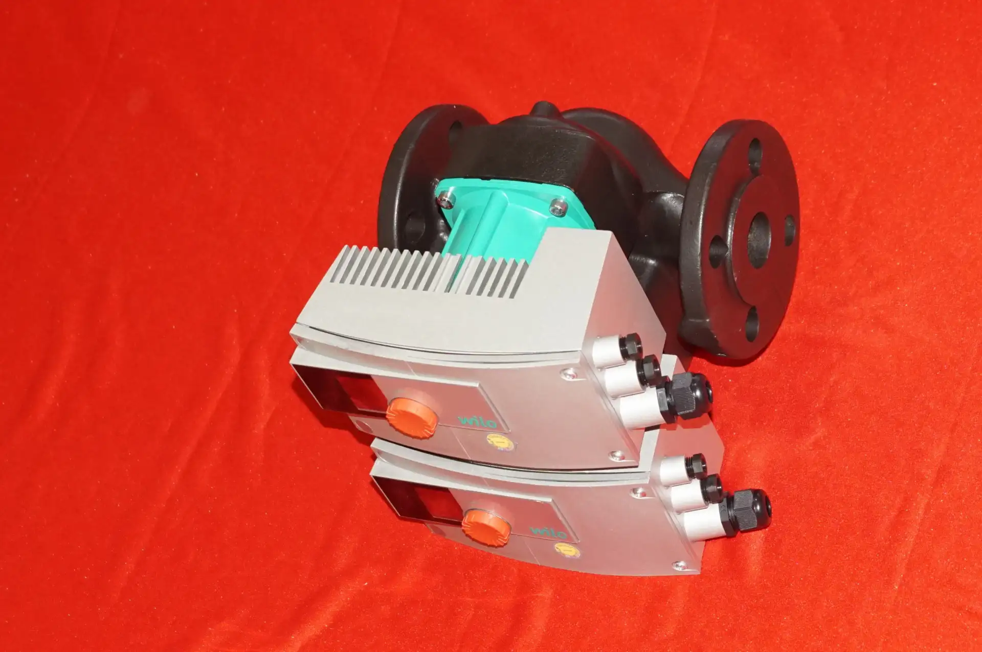 Wilo Stratos D 32 /1-8 Hocheffizienzpumpe Doppelpumpe – Ansicht 7