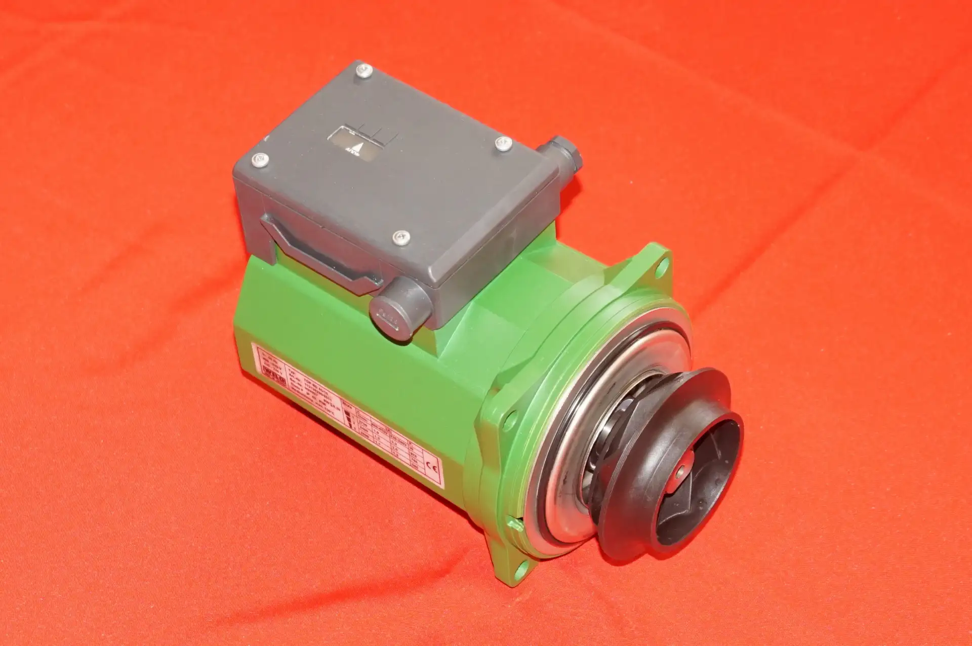 Wilo TOP S65/10 Heizkreispumpe 400/230V UNBENUTZT – Produktansicht