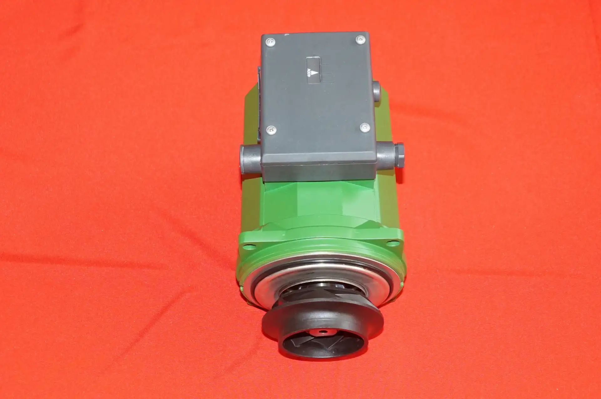 Wilo TOP S65/10 Heizkreispumpe 400/230V UNBENUTZT – Ansicht 3