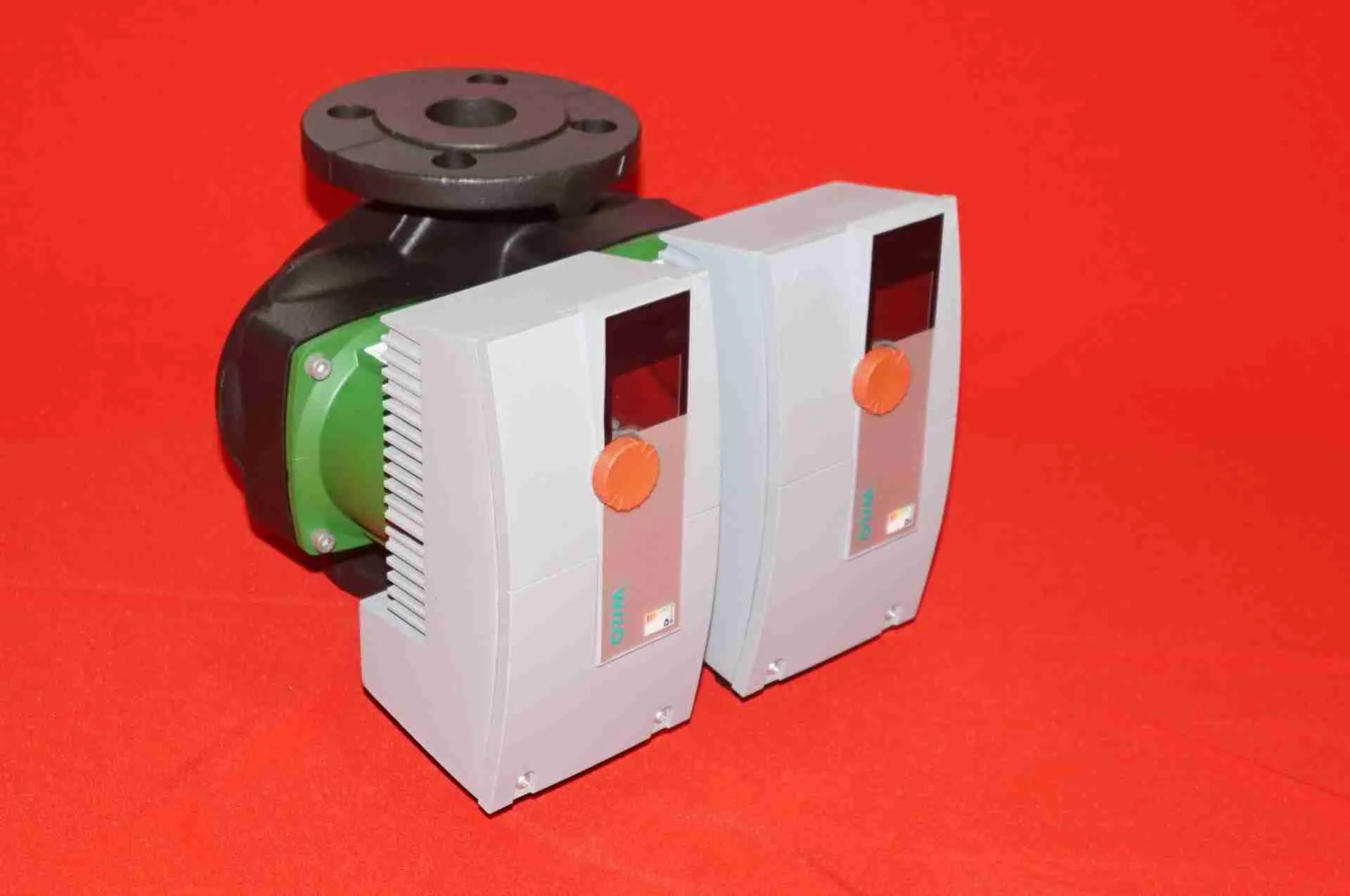 Wilo Stratos D 40/1-8 Hocheffizienz – Doppelpumpe – Ansicht 2