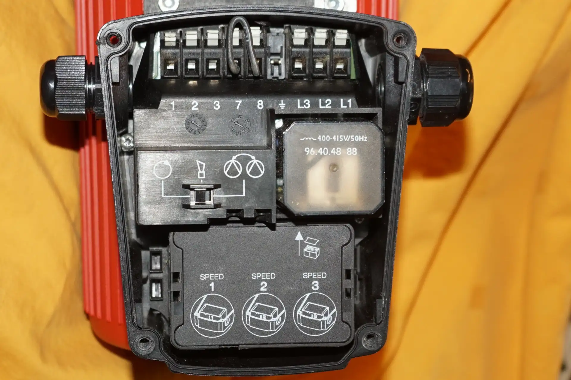 Grundfos UPS 80 – 120 F Heizungspumpe – Ansicht 8