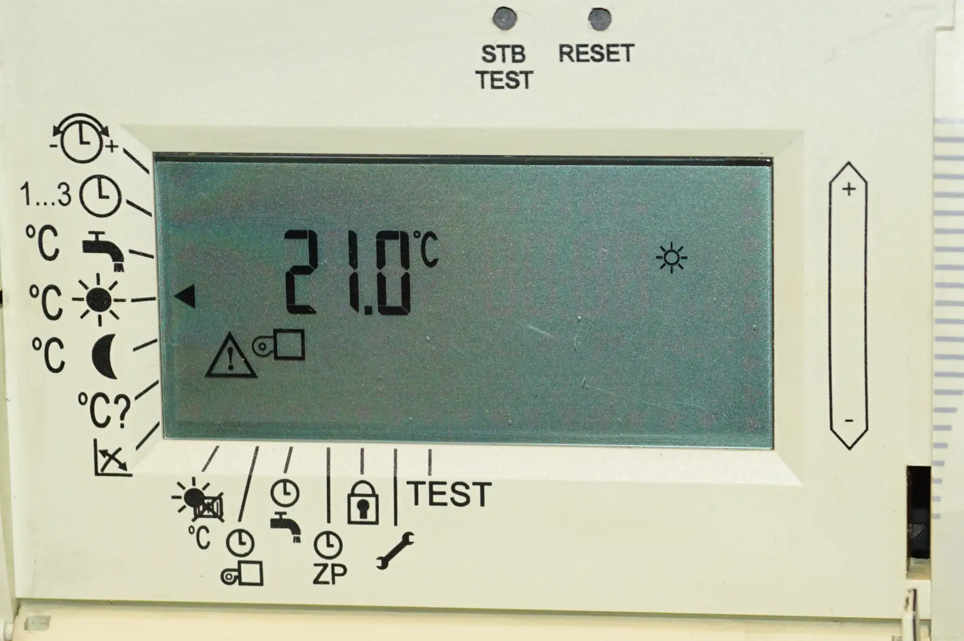 Wolf R32 4W DigiCompact 8810958 Kesselregelung – Ansicht 7