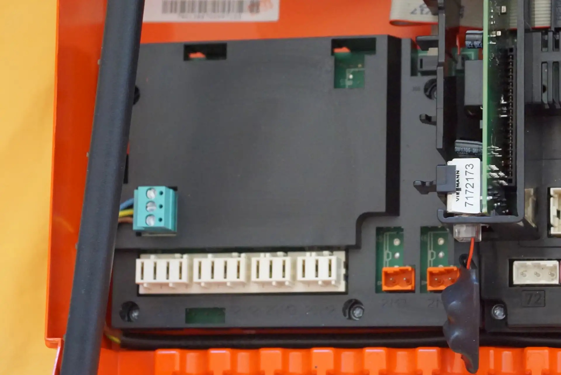 Viessmann „Base E“ Heizungsregelung m. Mischermodul – Ansicht 15
