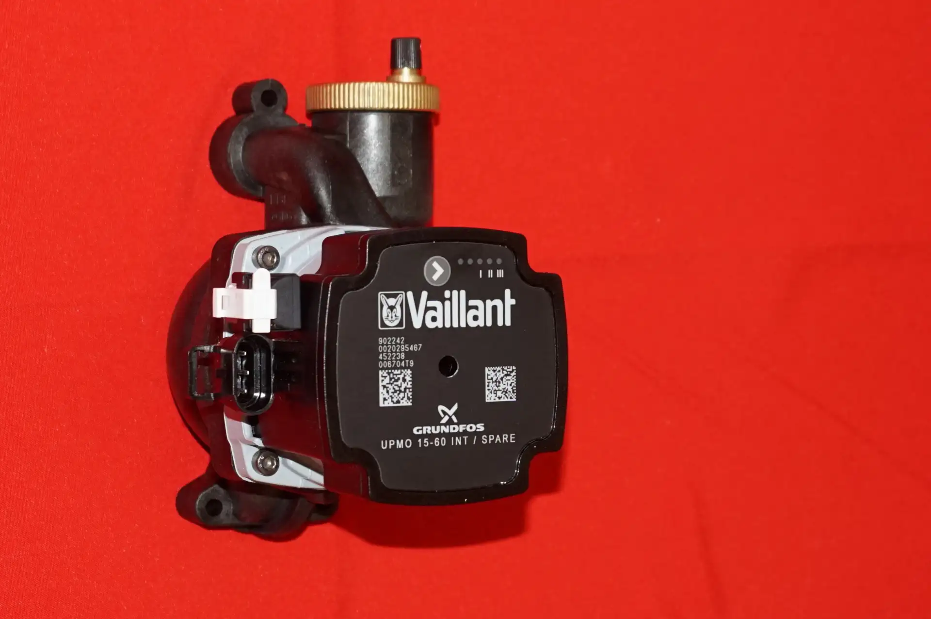 Grundfos Vaillant UPMO 15-60 Effizienzpumpe – Produktansicht
