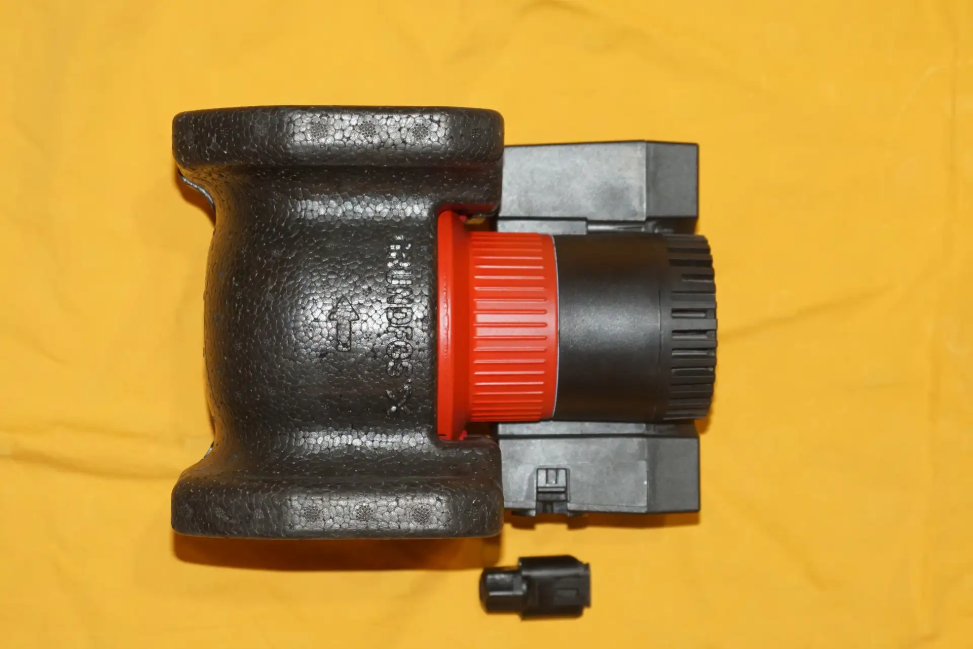 Grundfos Magna 32-60 180 Heizungspumpe – Ansicht 4