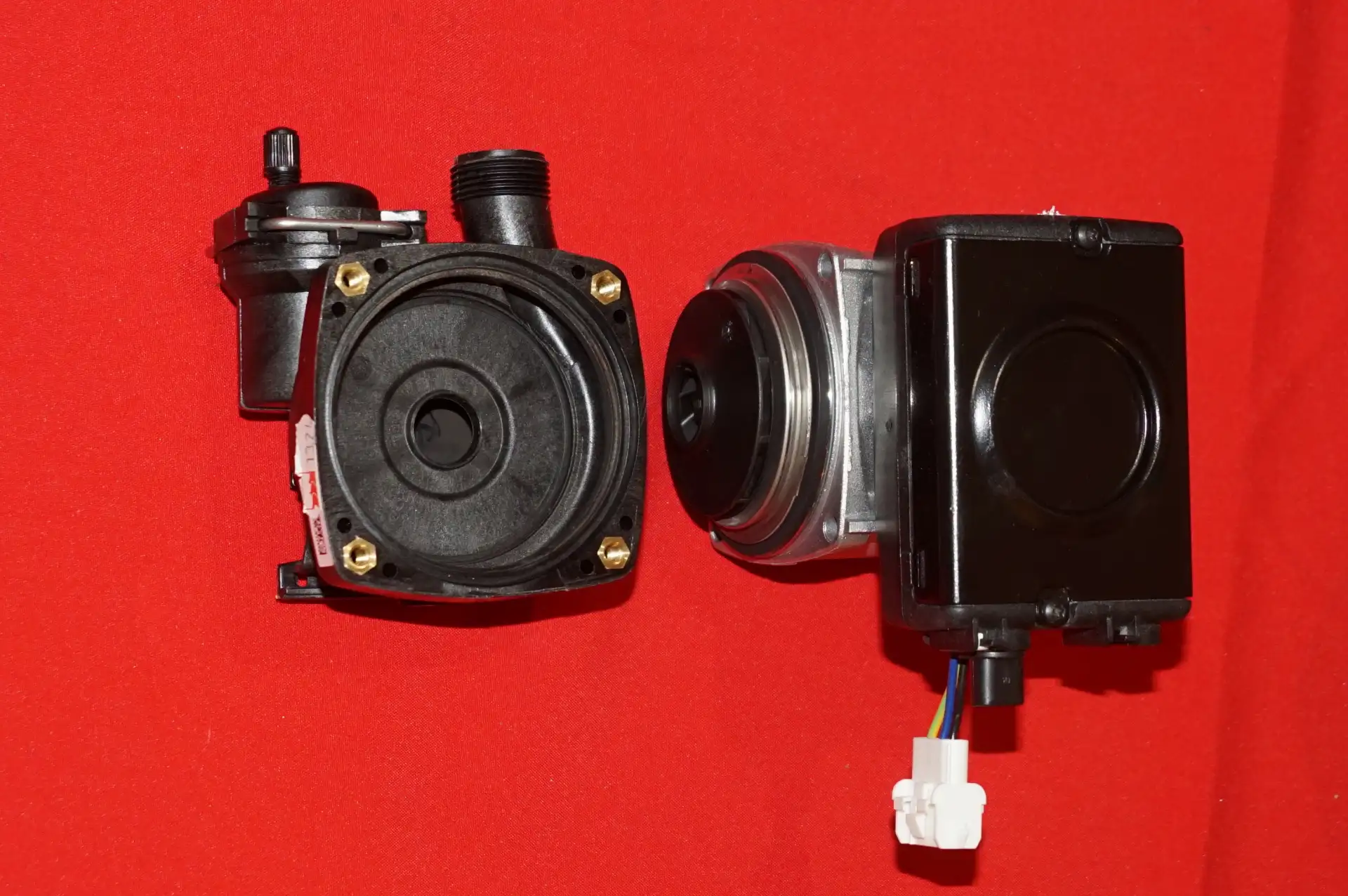 Grundfos UPM 2 15 – 40  Hocheffizienzpumpe – Ansicht 8