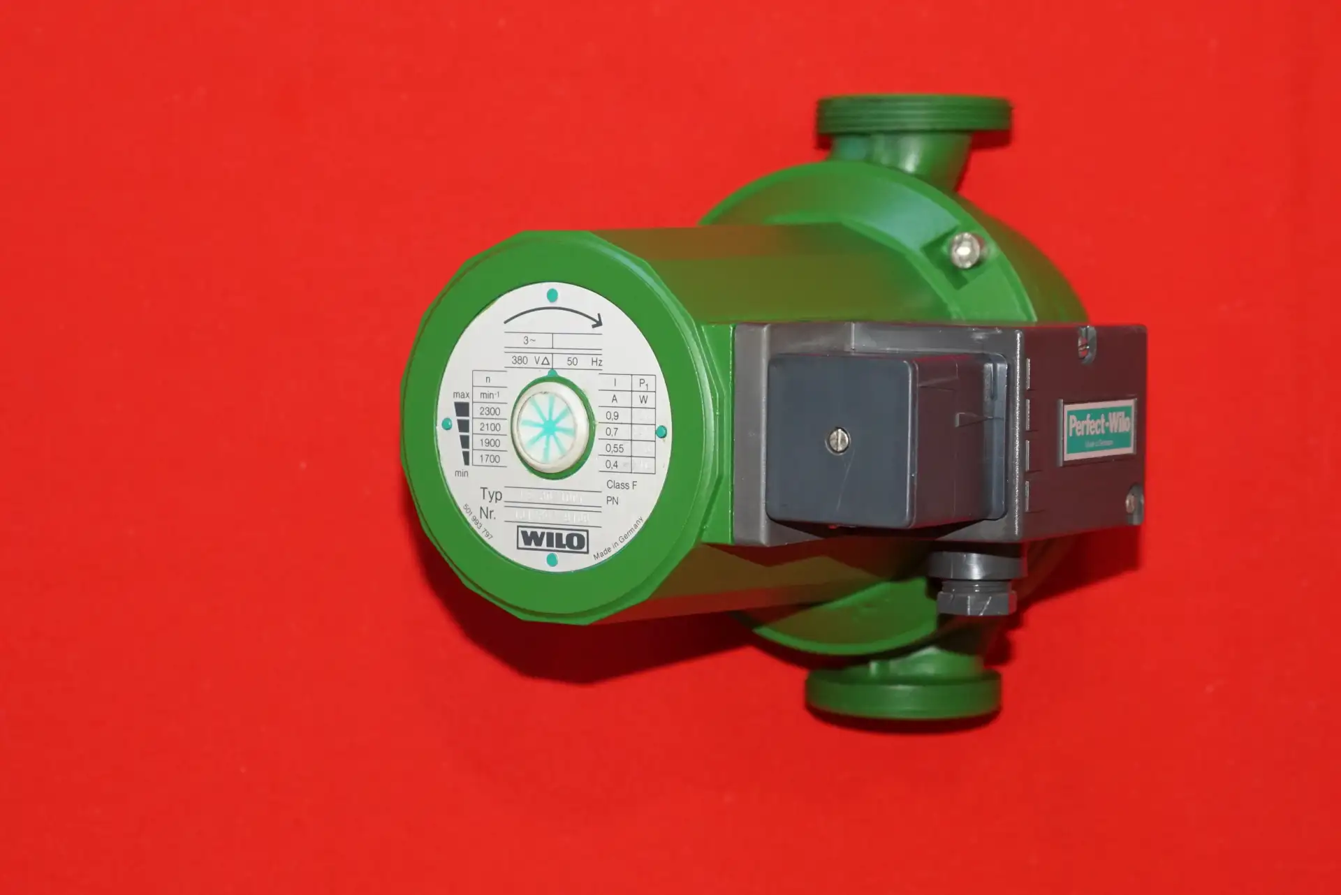 Wilo Heizungspumpe RS 30/100r  380V~ – Produktansicht