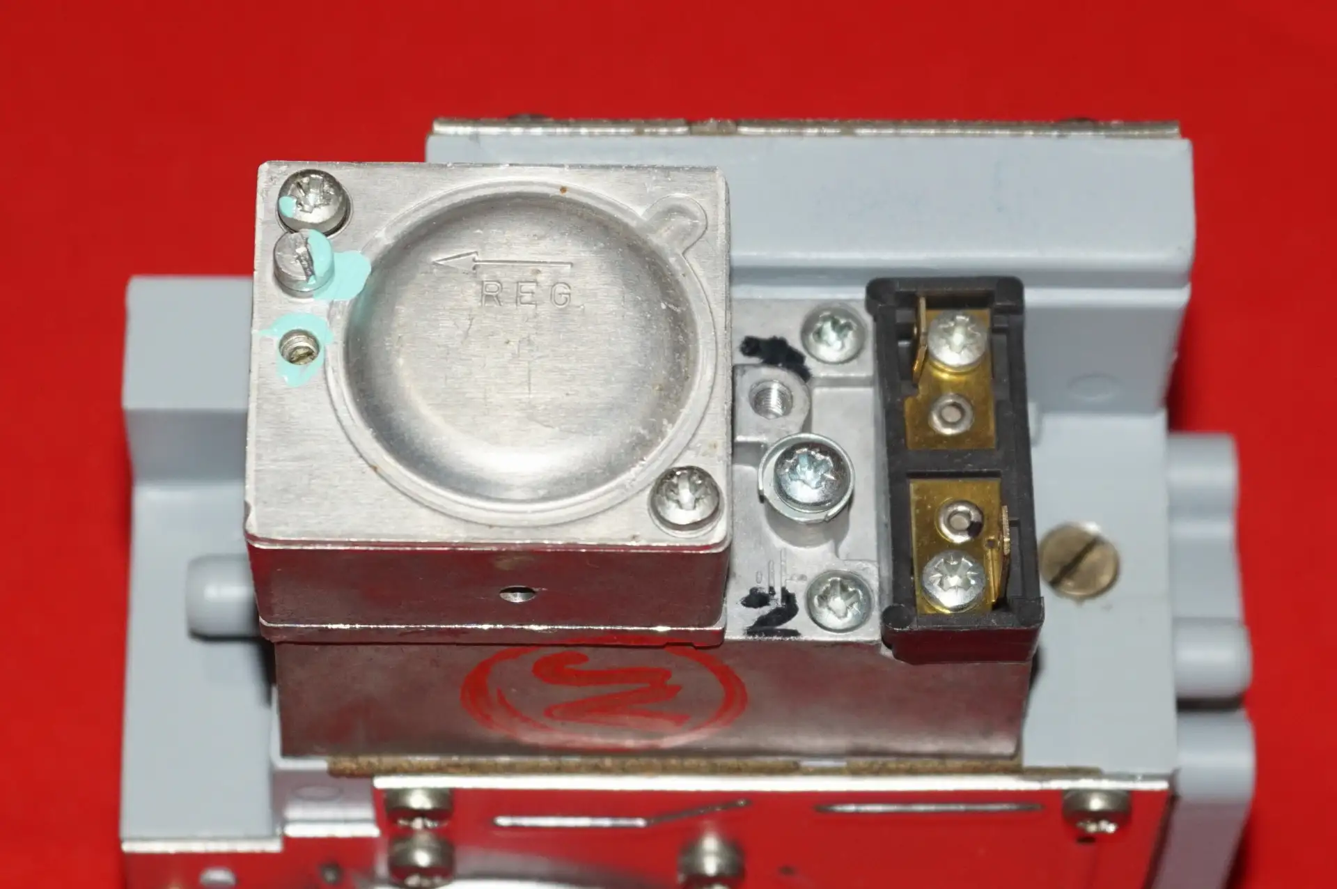 Honeywell Gaskombiregler V 4905C  1013 1 – Ansicht 6