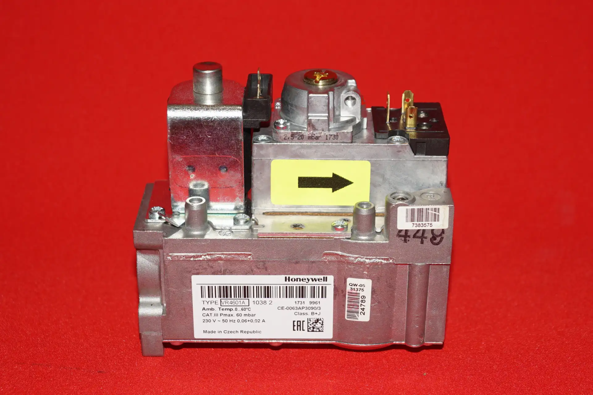 Honeywell Resideo Gaskombiregler VR4601A 1038 UNBENUTZT – Produktansicht