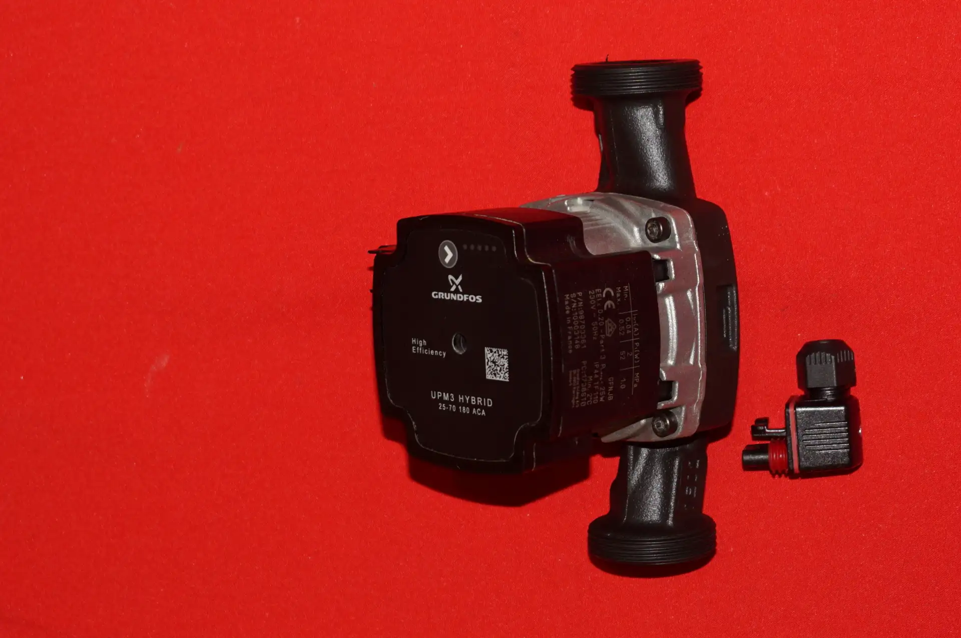 Grundfos UPM 3  25-70 180 Hybrid Hocheffizienzpumpe – Ansicht 3