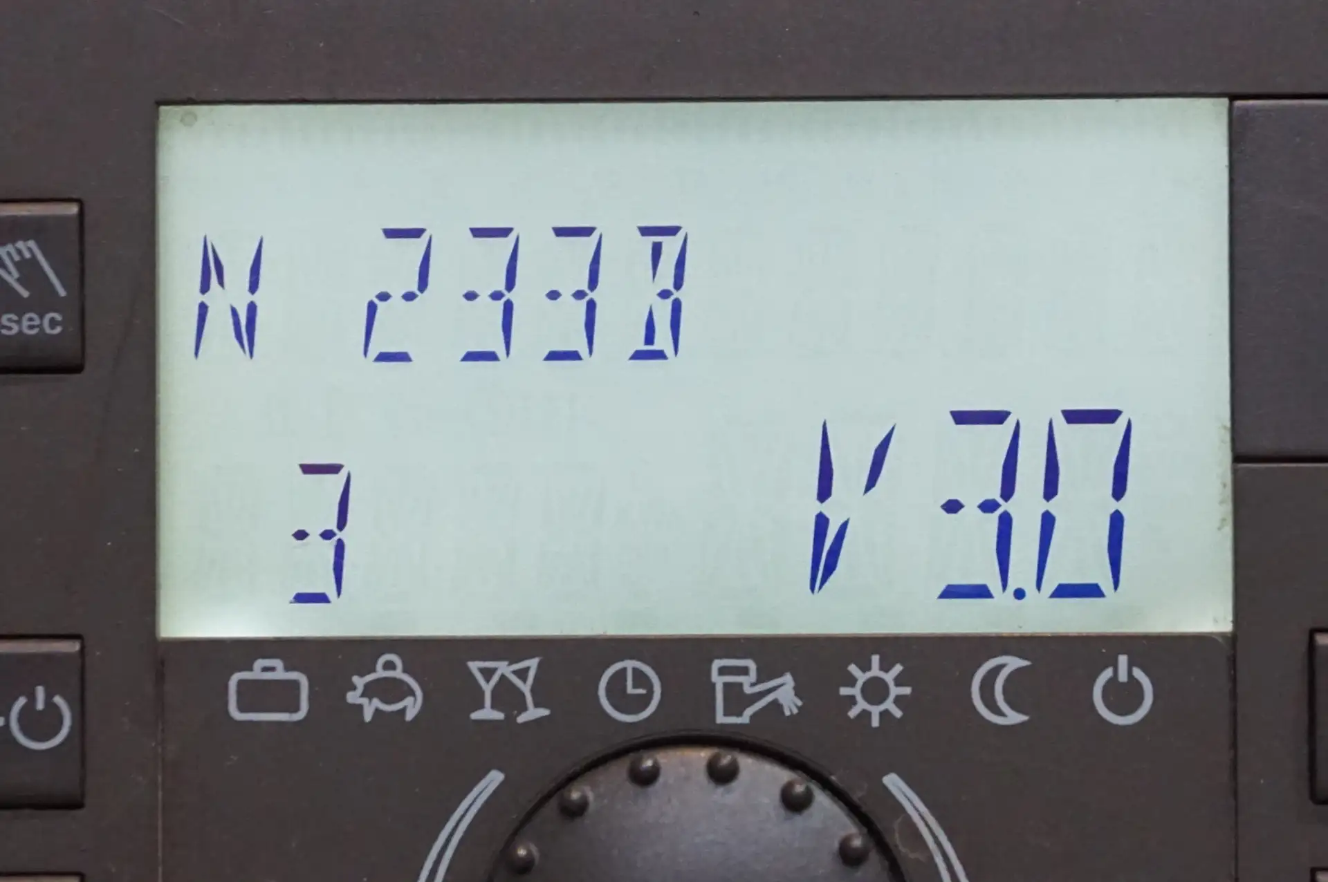 EBV Heizungsregelung Theta + N 233 B – Ansicht 4