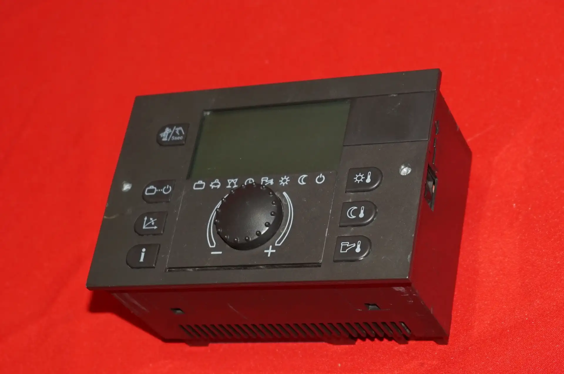 EBV Heizungsregelung Theta + N 233 B – Produktansicht