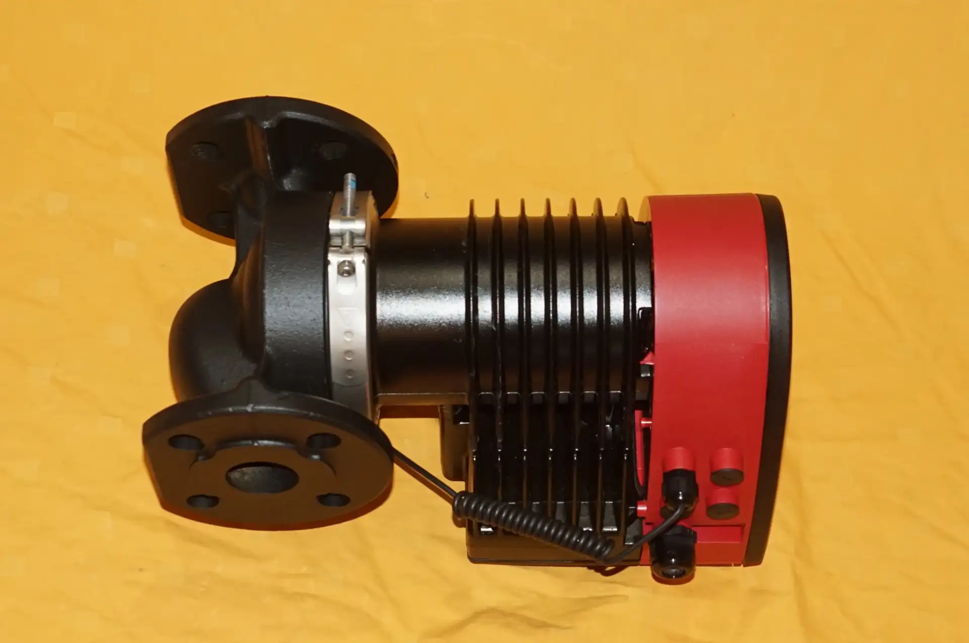 Grundfos Magna 3 40-100 F Heizungspumpe WIE NEU – Ansicht 8