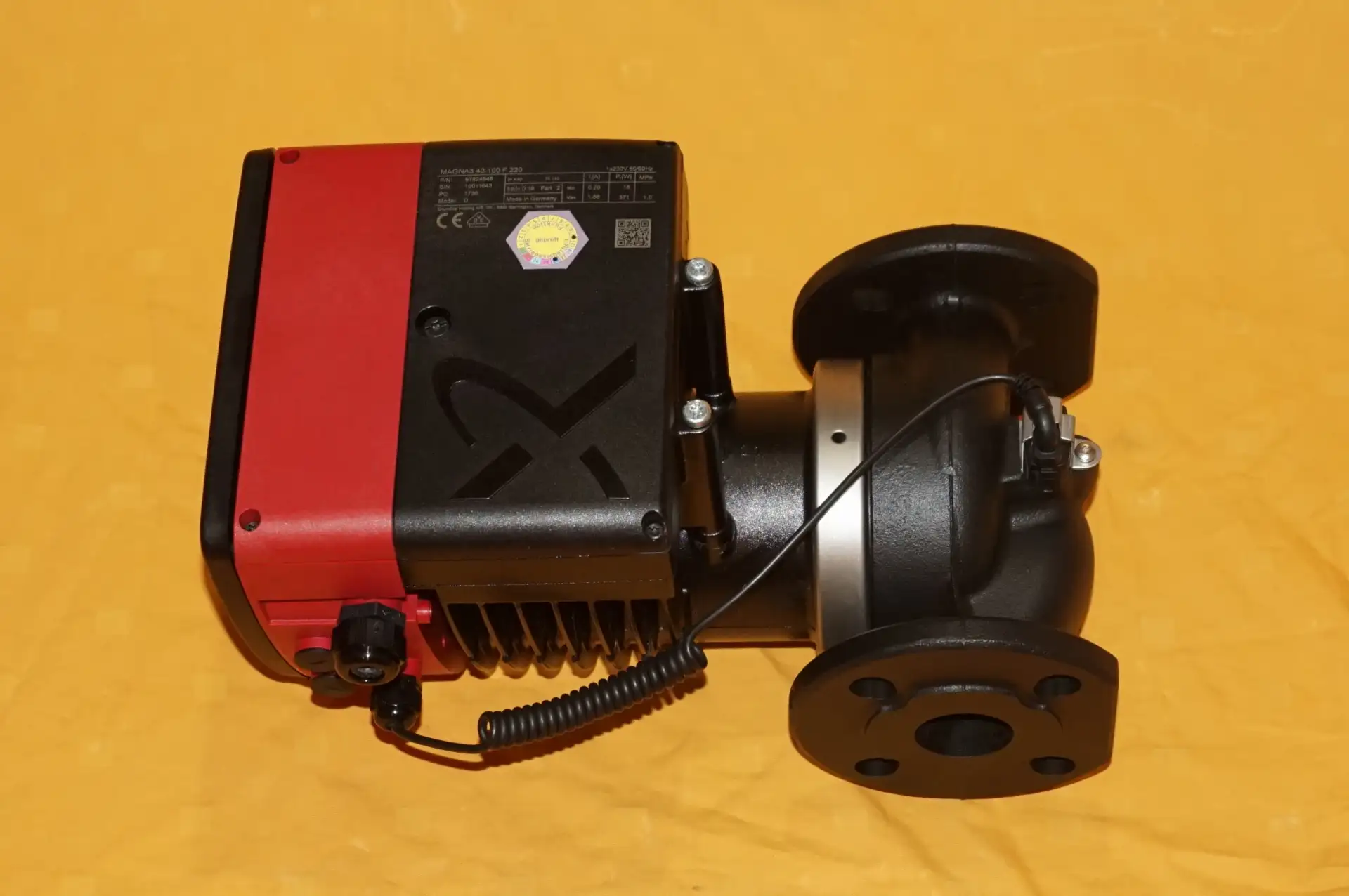 Grundfos Magna 3 40-100 F Heizungspumpe WIE NEU – Ansicht 9