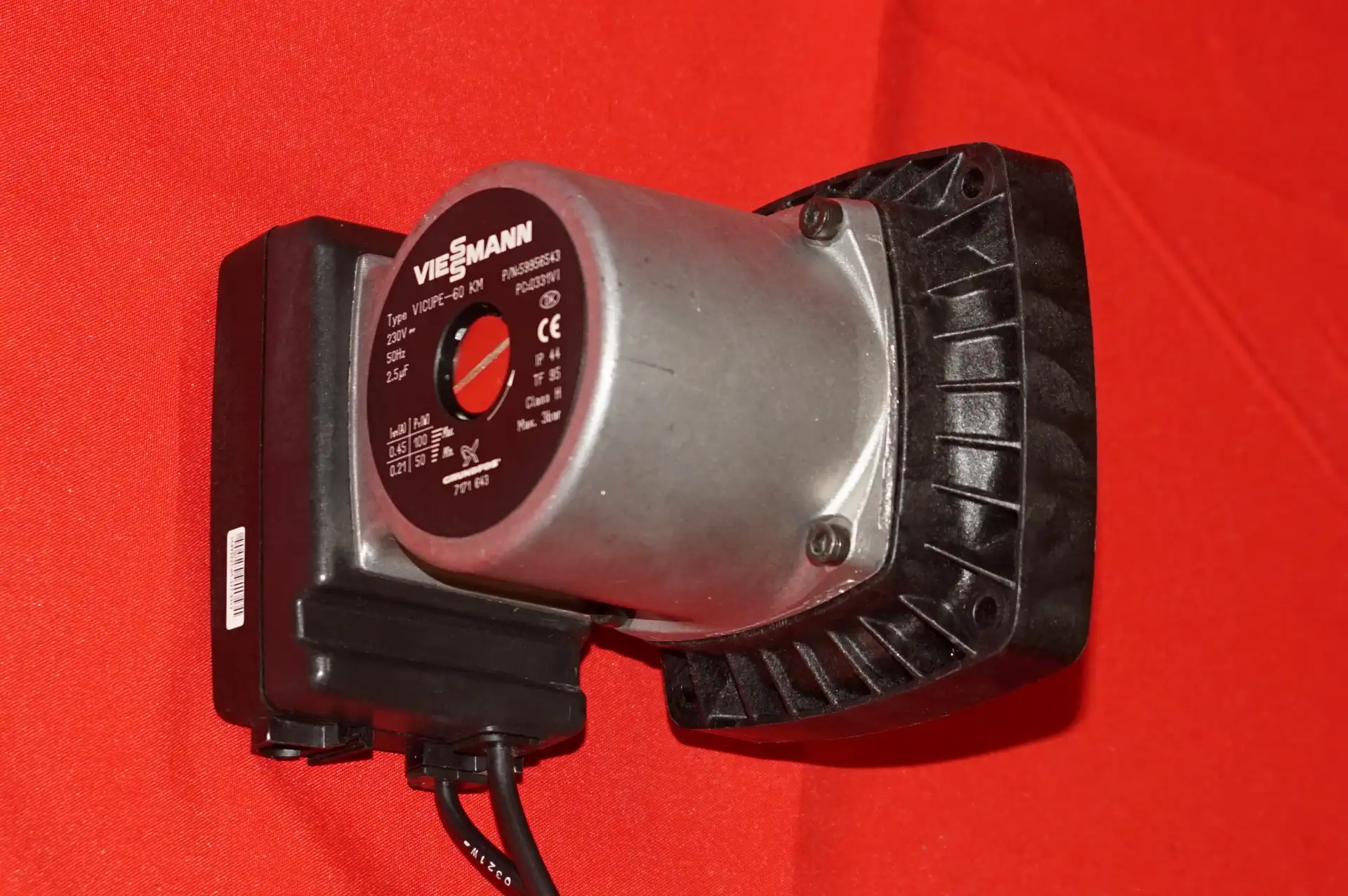Grundfos Viessmann VICUPE – 60 KM  Heizungspumpe – Produktansicht