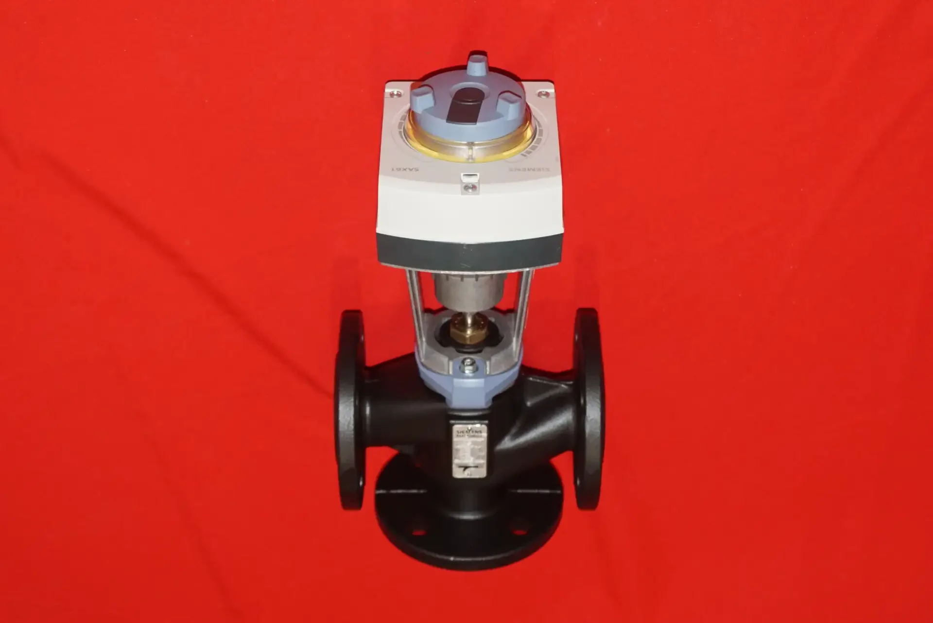 Siemens VXF 40.40-19 Dreiwegventil inkl. Stellmotor SAX 61.03 – Produktansicht