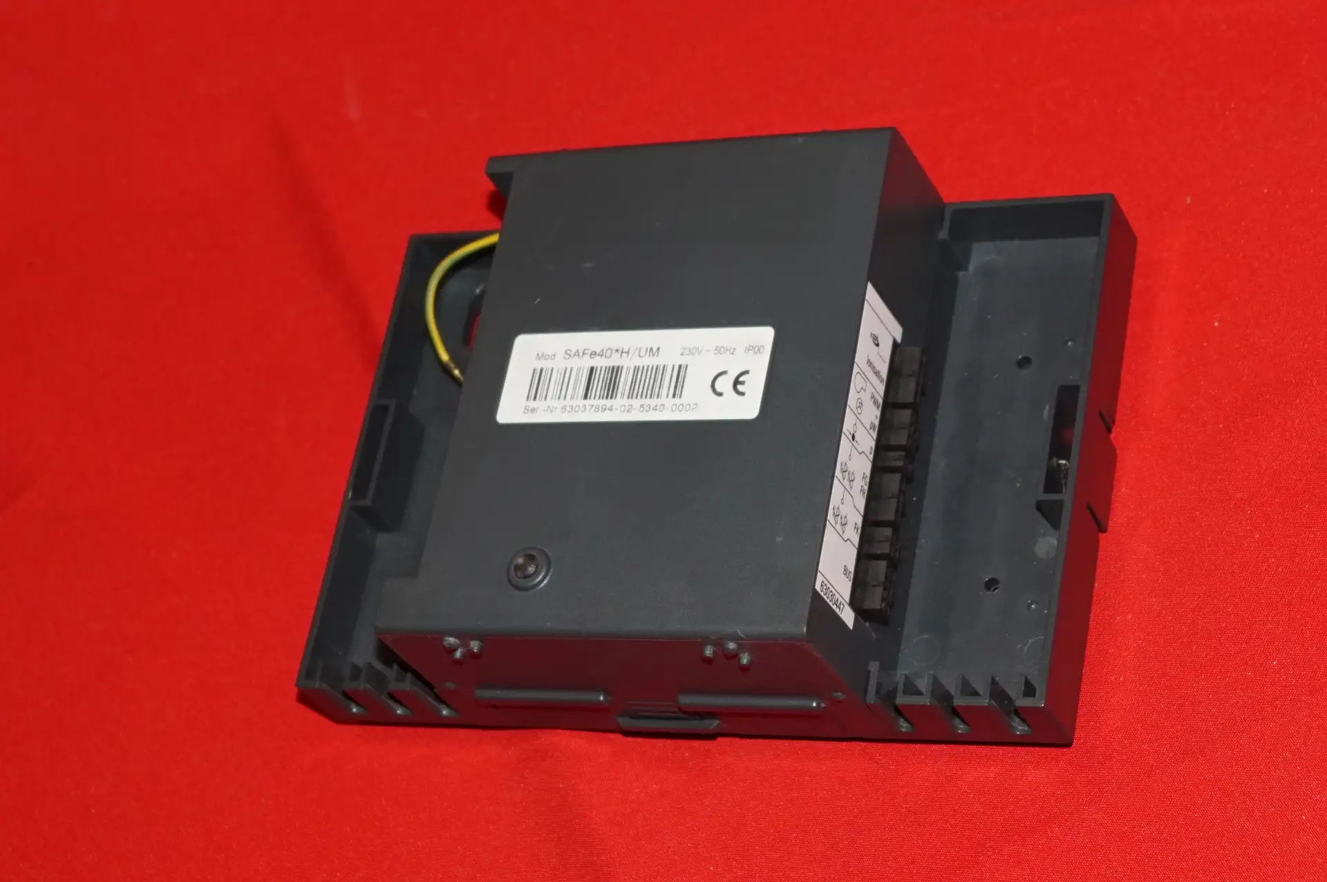 Buderus Feuerungsautomat SAFe 40* H/UM – Ansicht 2