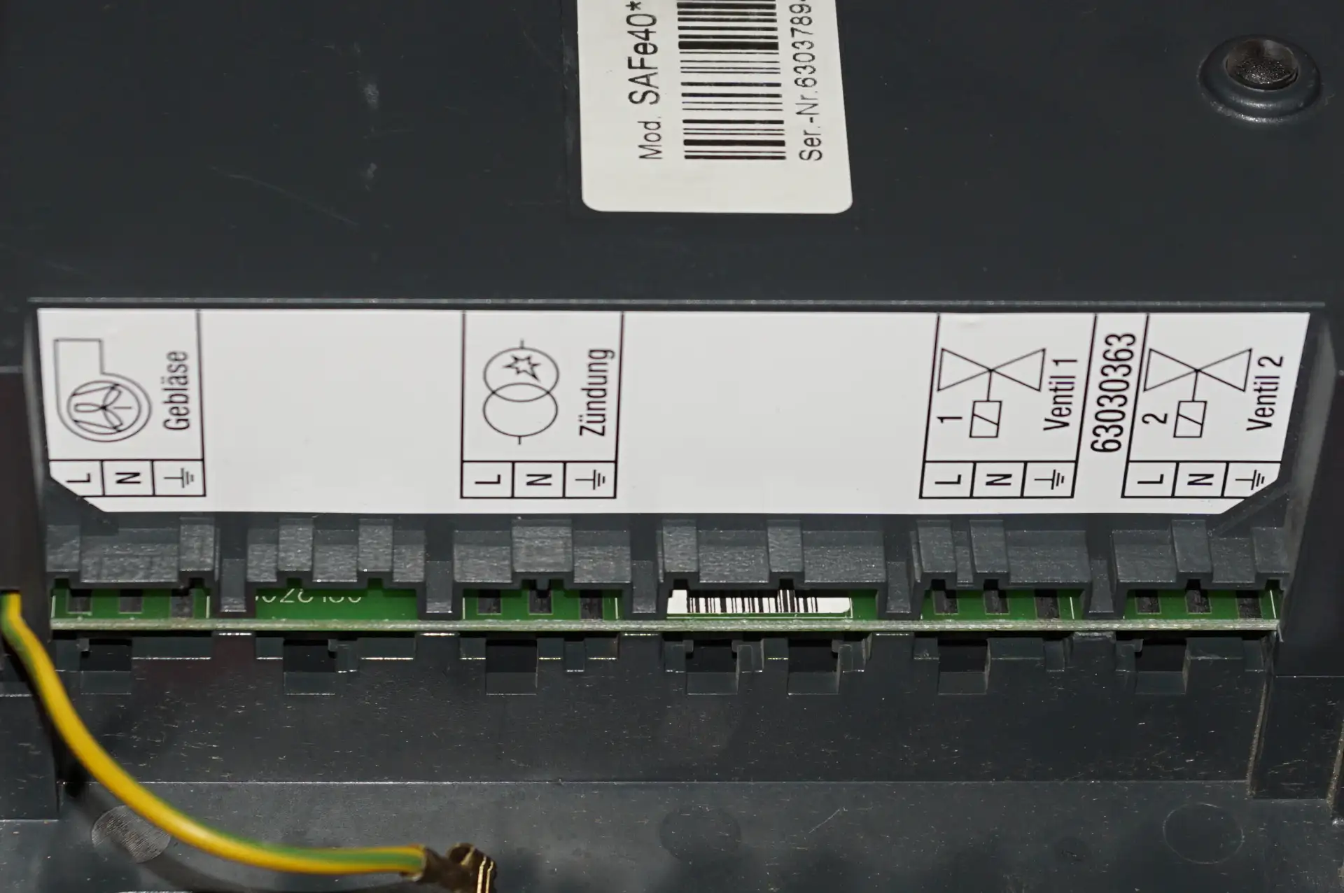 Buderus Feuerungsautomat SAFe 40* H/UM – Ansicht 4