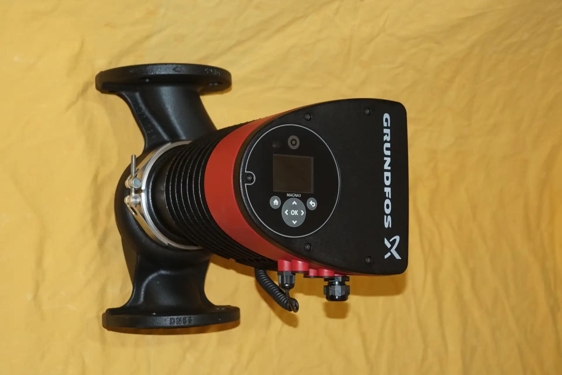Grundfos Magna 3  65-60 F Heizungspumpe UNBENUTZT – Ansicht 7