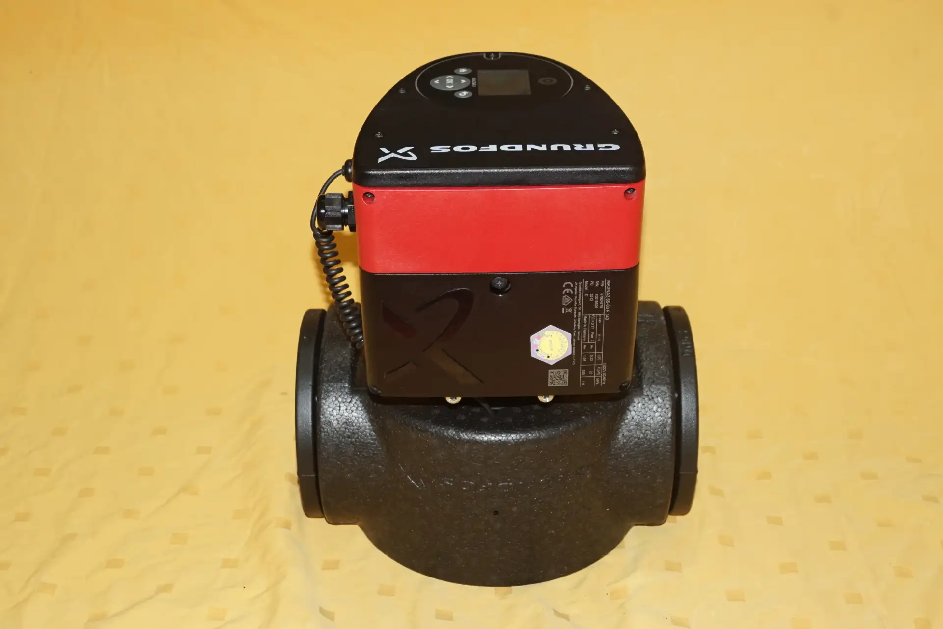 Grundfos Magna 3  65-60 F Heizungspumpe UNBENUTZT – Ansicht 5